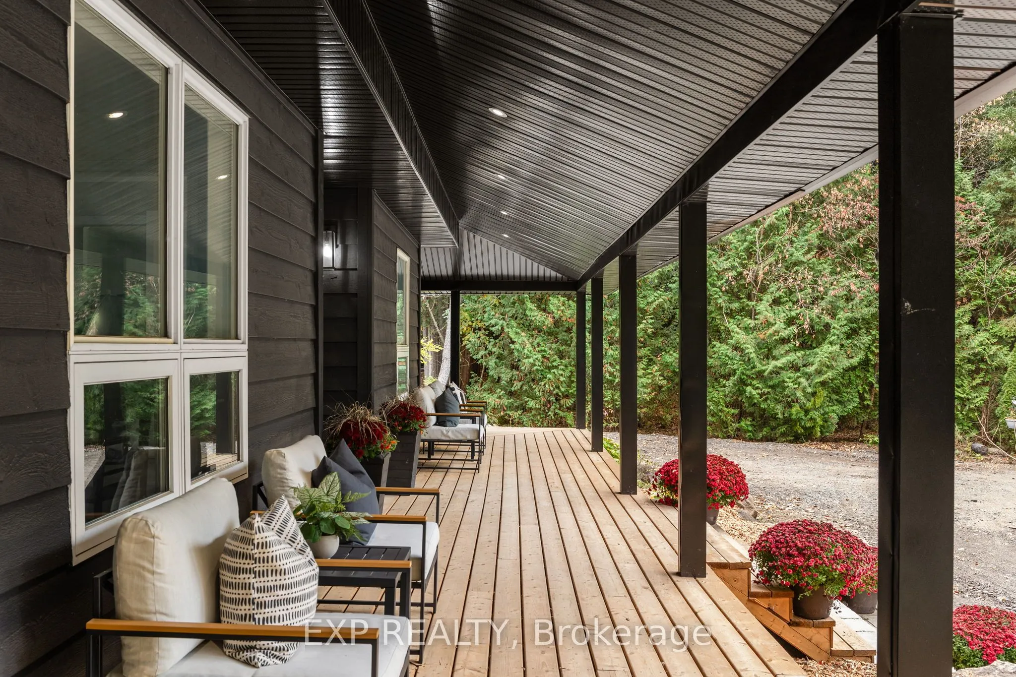 16245 7th Concession Road