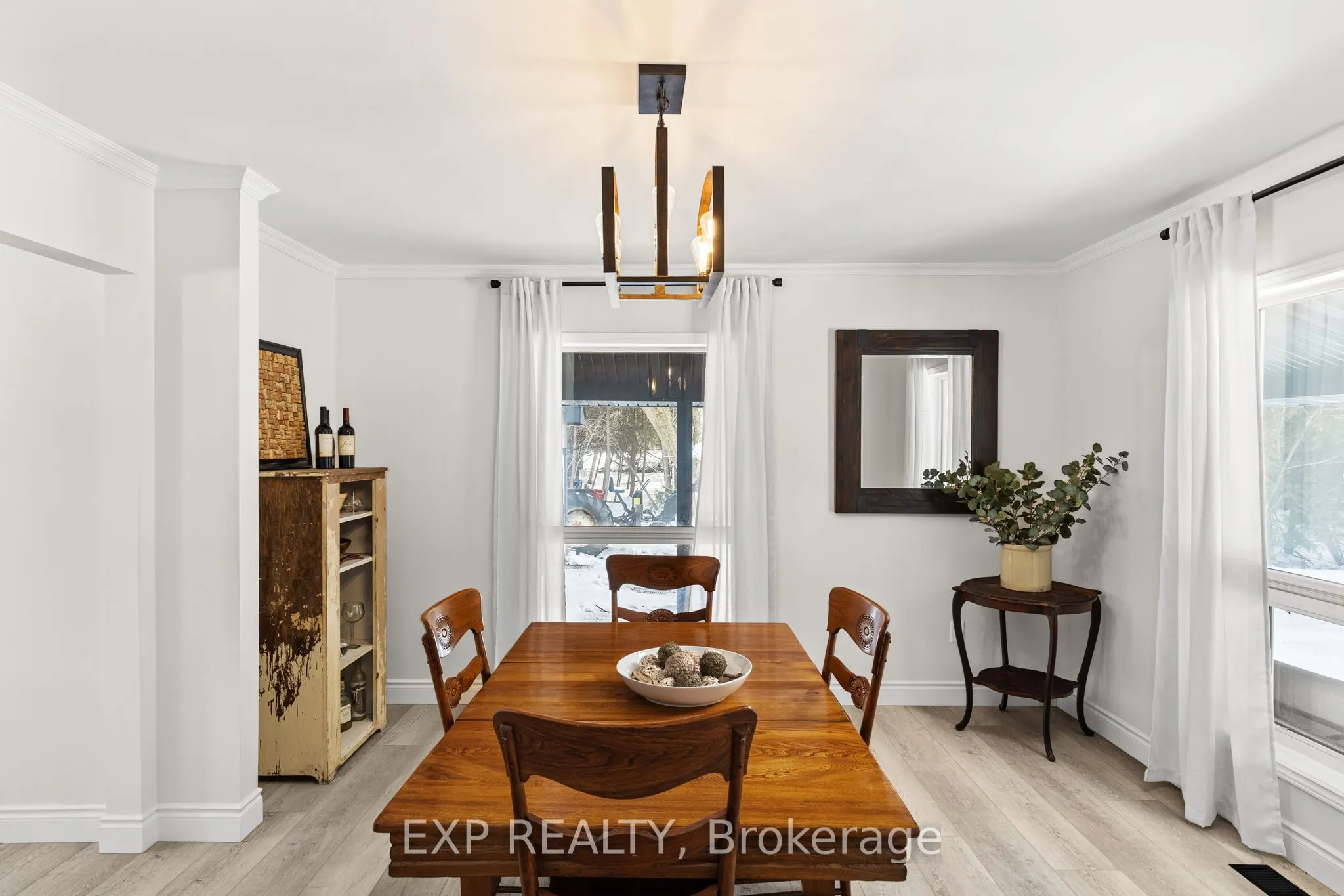 16245 7th Concession Road