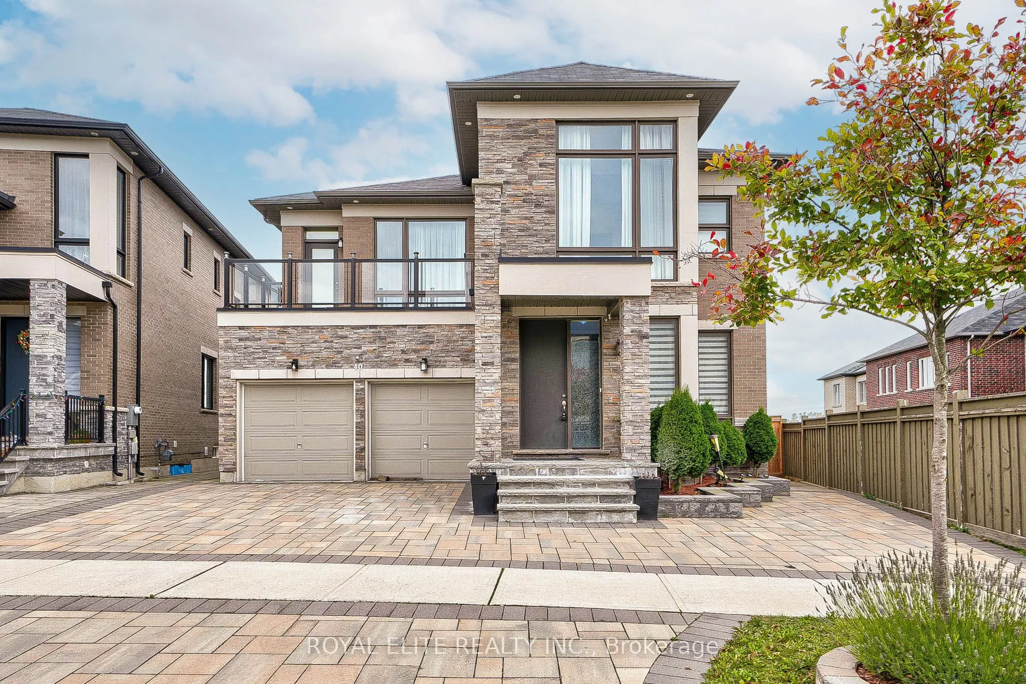 40 Conklin Crescent