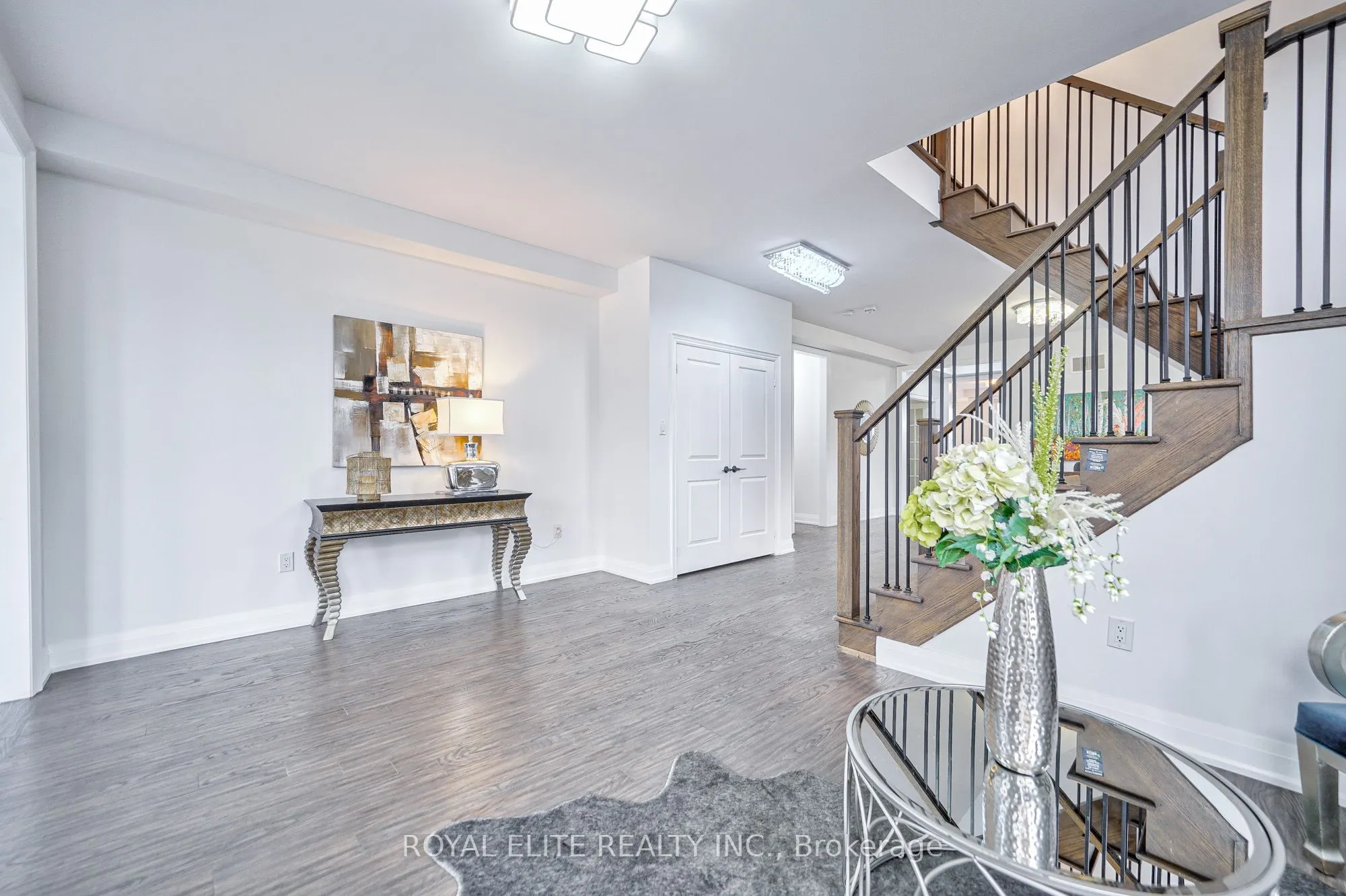 40 Conklin Crescent
