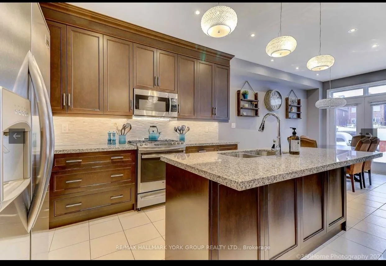 63 Alex Campbell Cres Drive