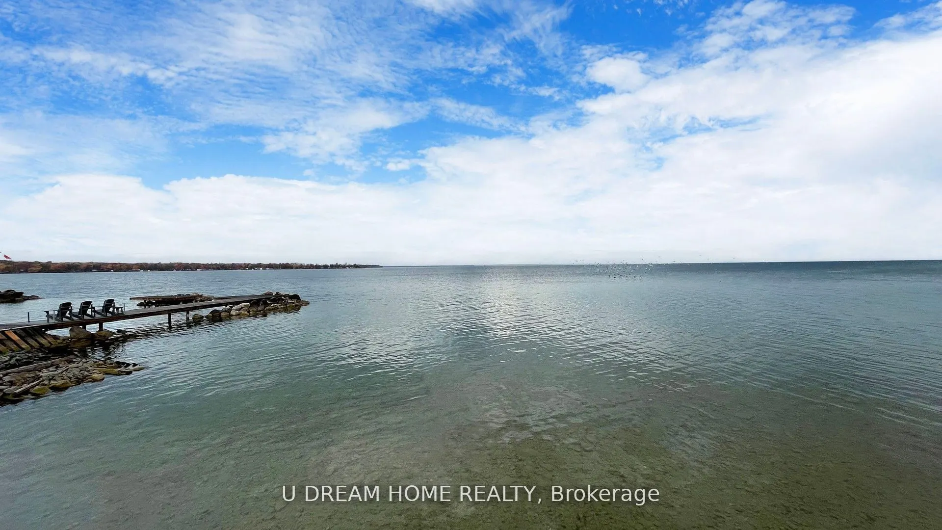 85 Lake Drive E