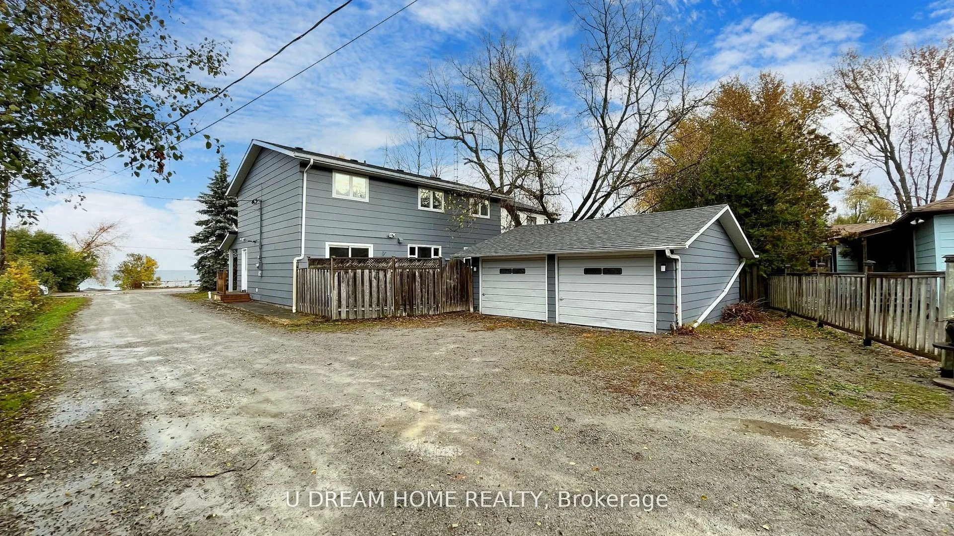 85 Lake Drive E