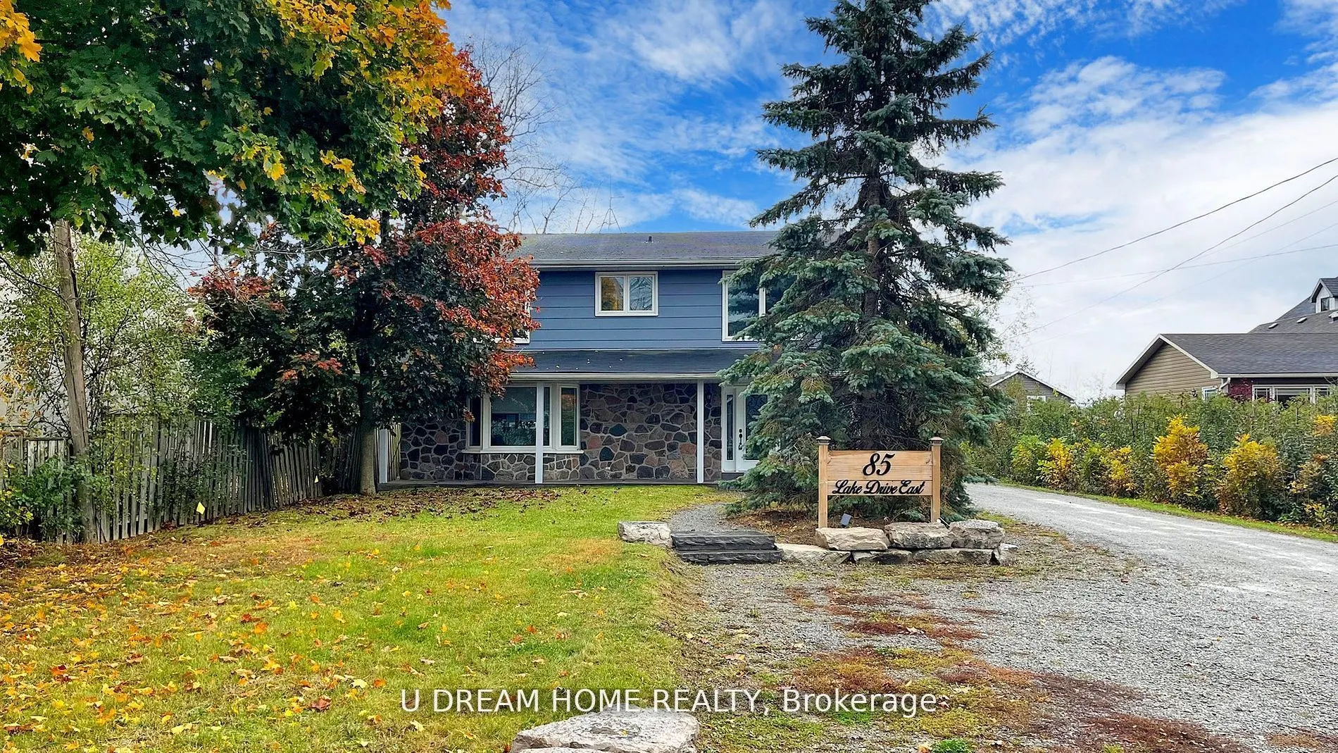 85 Lake Drive E