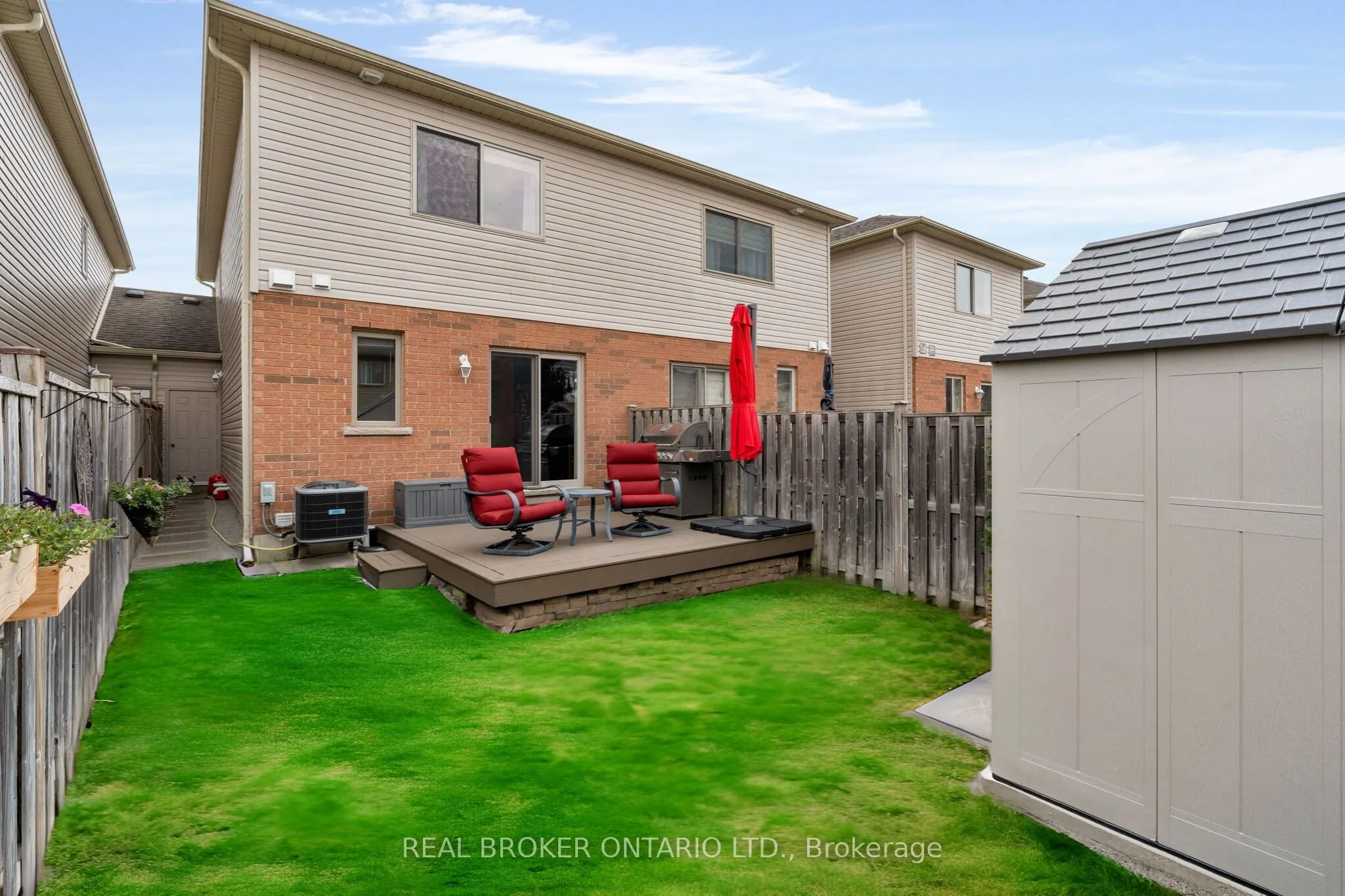 105 Banting Crescent
