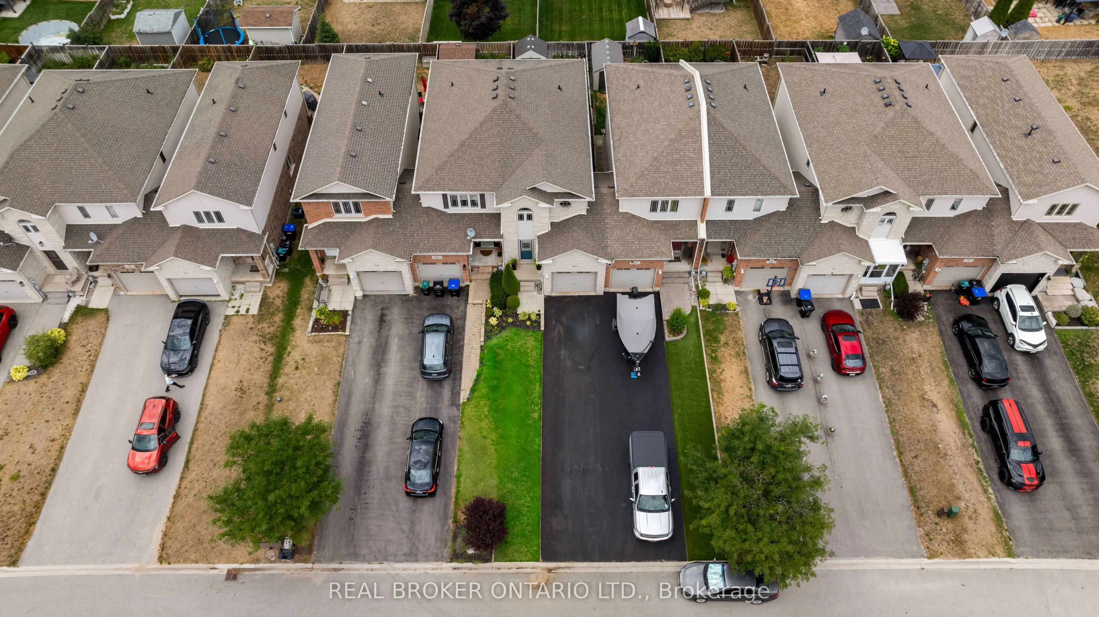 105 Banting Crescent
