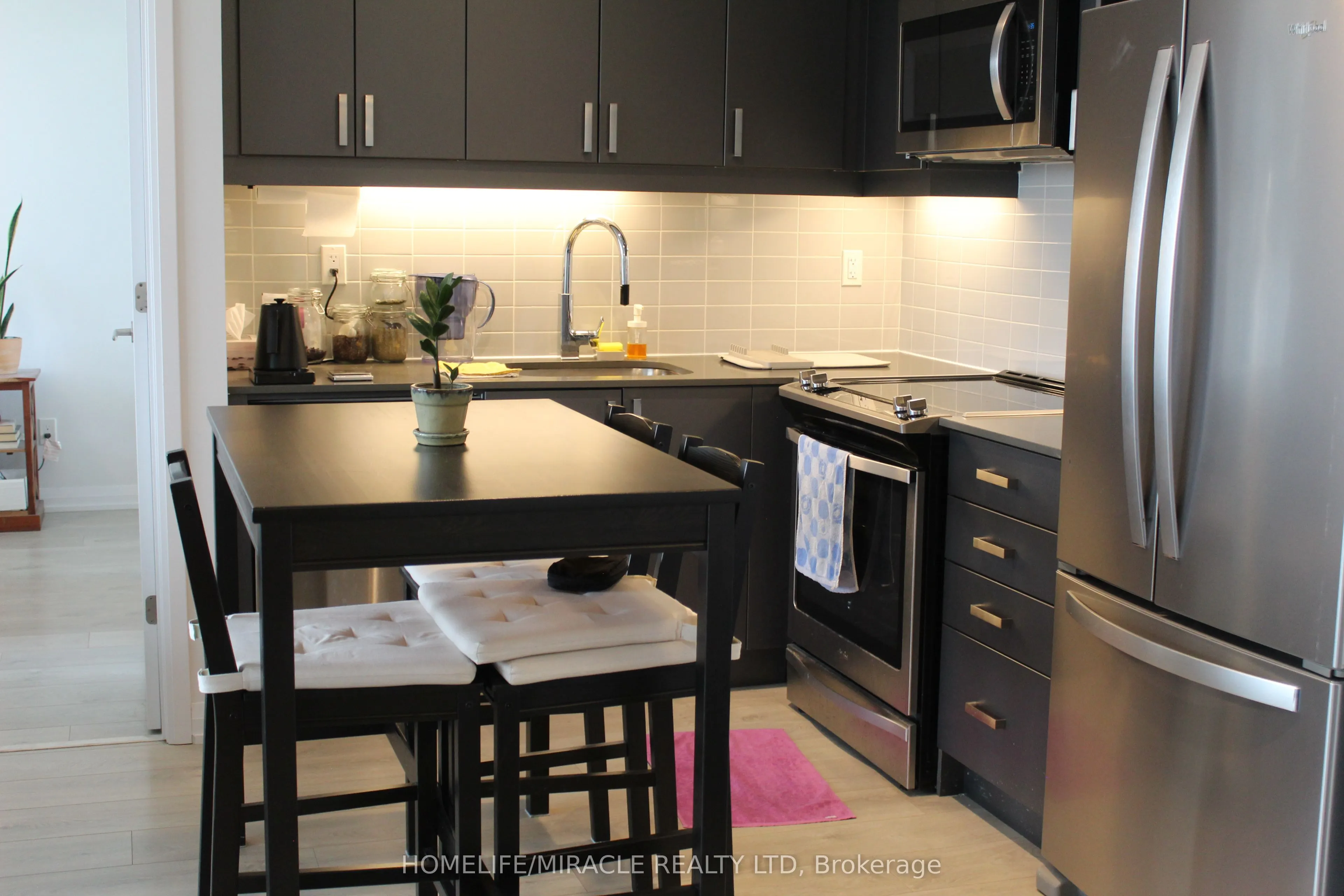 7895 Jane Street, #505