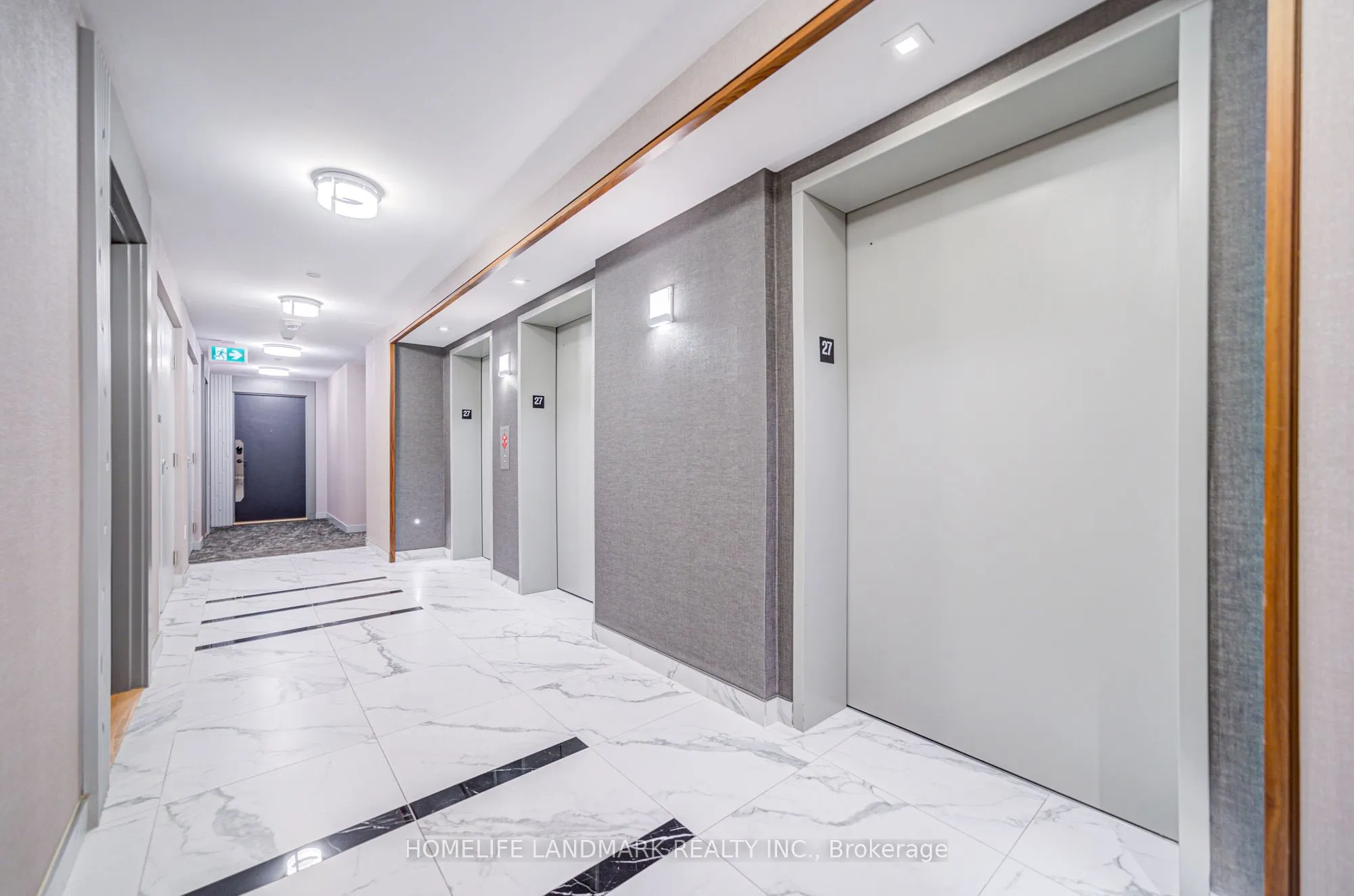 105 Oneida Crescent, #2709
