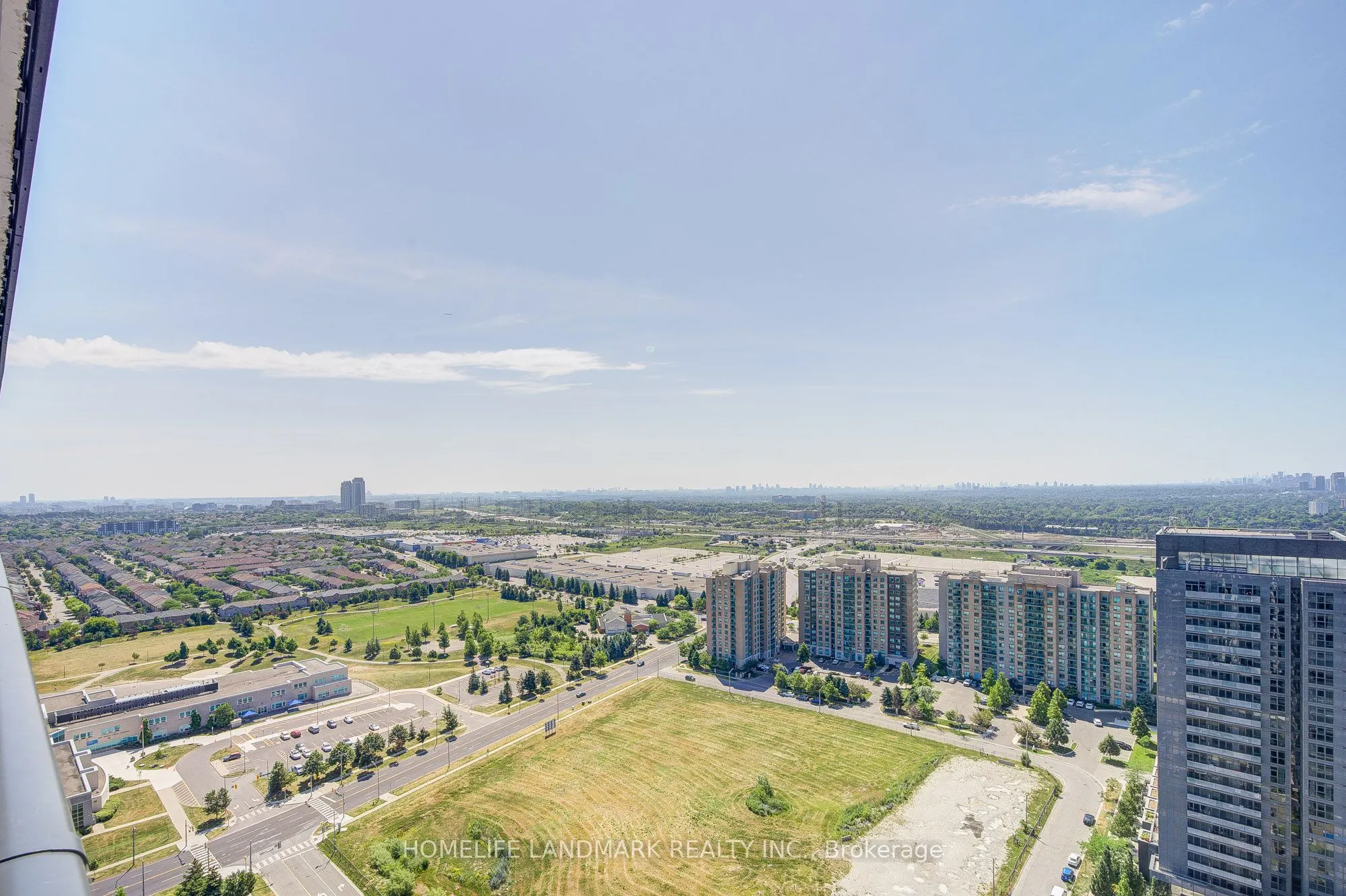 105 Oneida Crescent, #2709