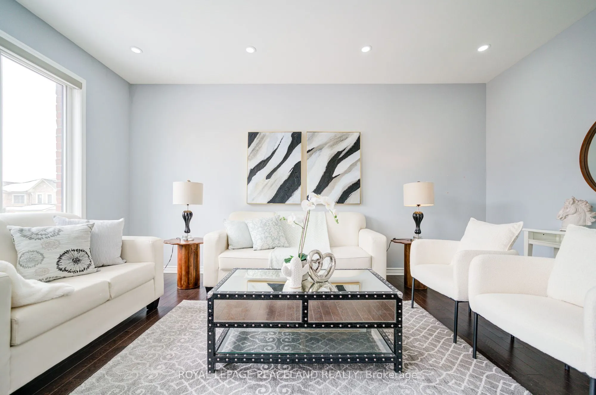 8 Casely Avenue