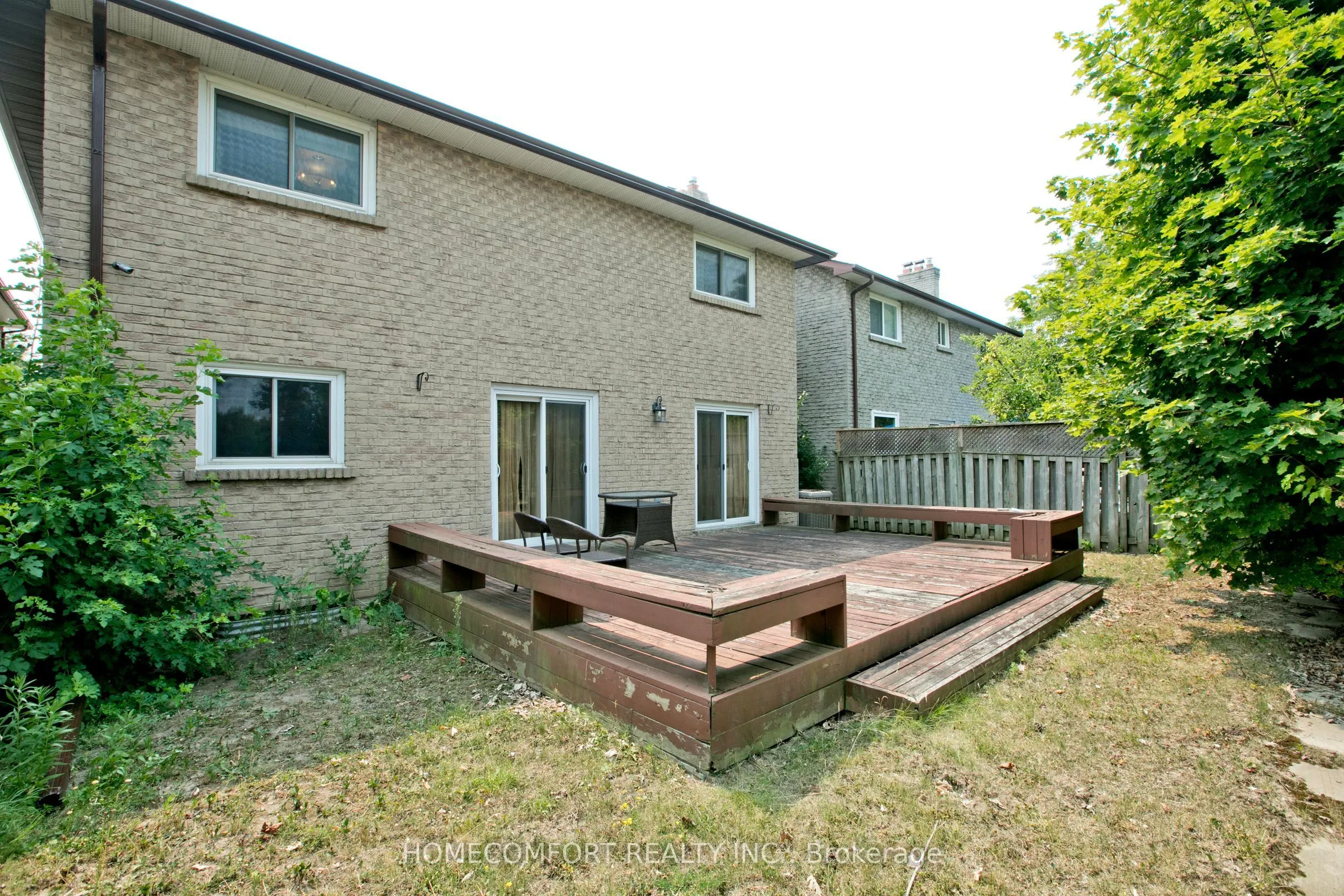 658 York Hill Boulevard