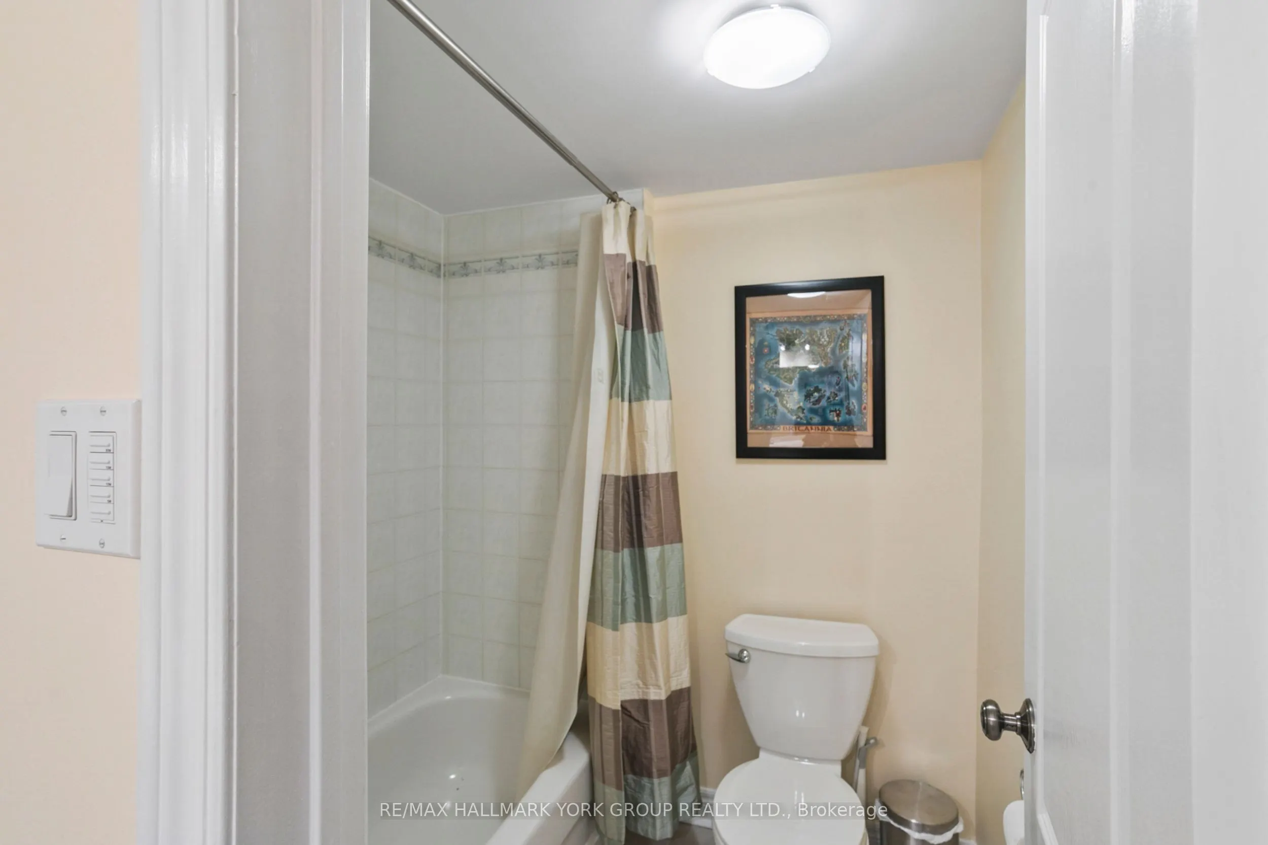 38 Hunt Avenue, #Unit 10