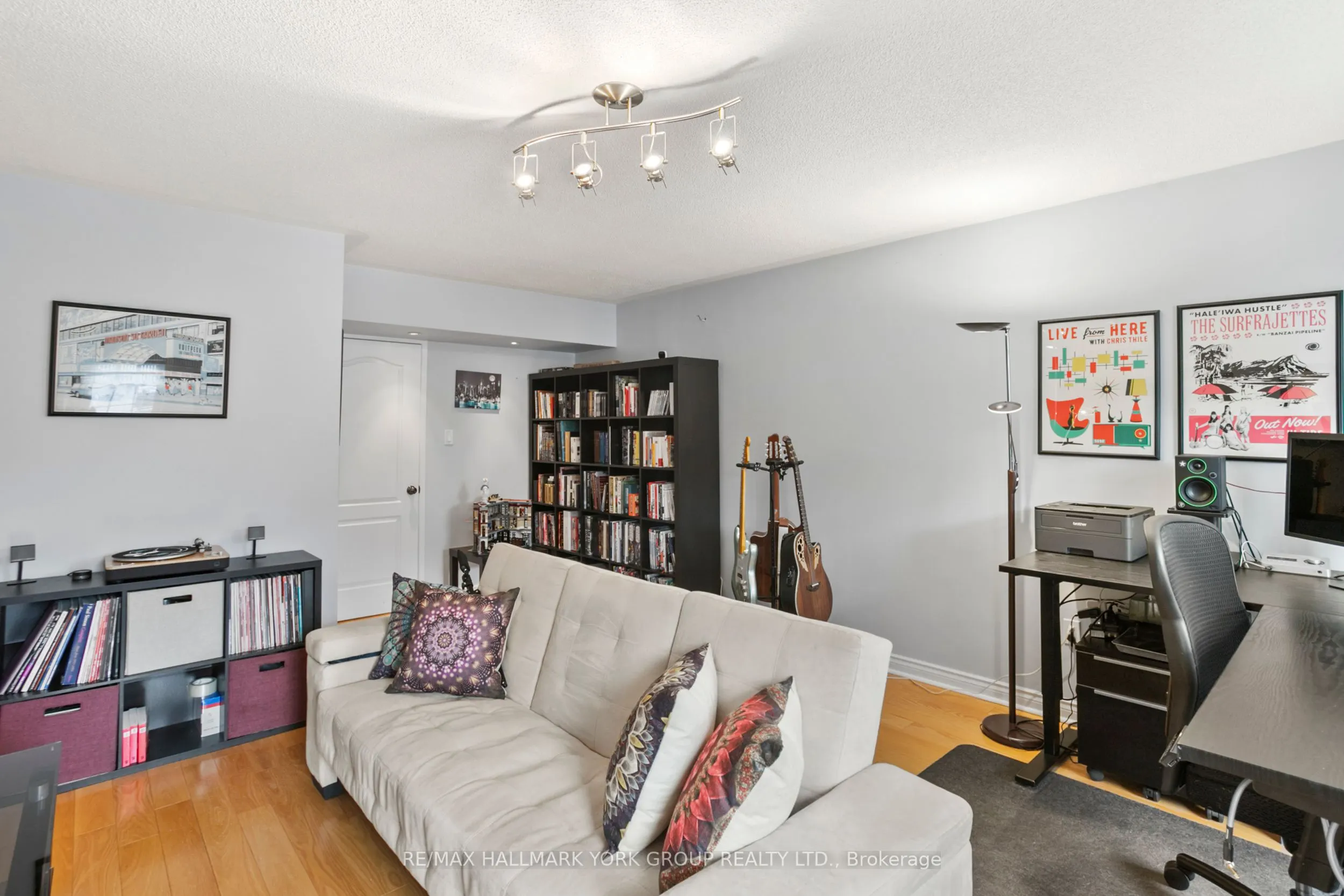 38 Hunt Avenue, #Unit 10