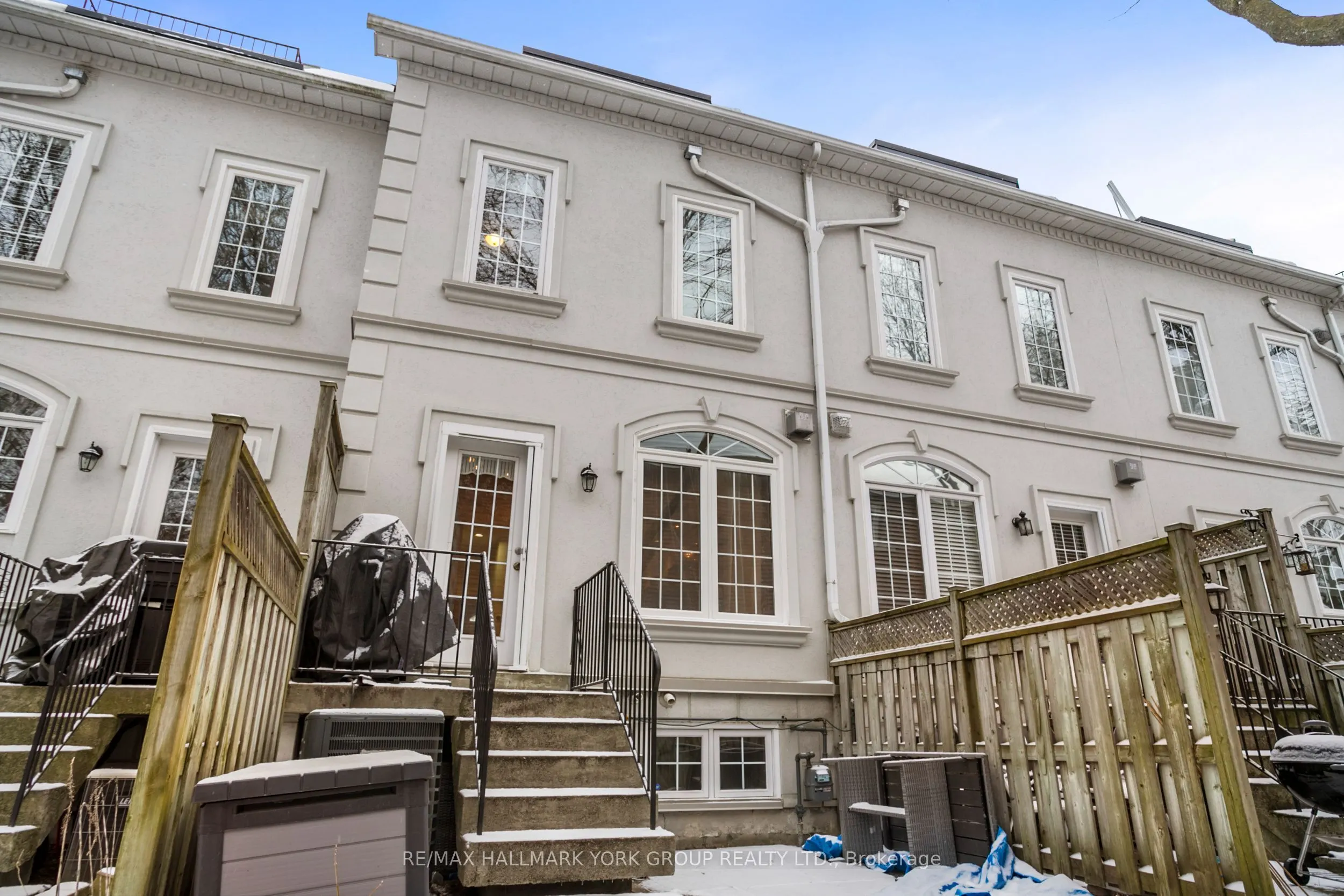 38 Hunt Avenue, #Unit 10
