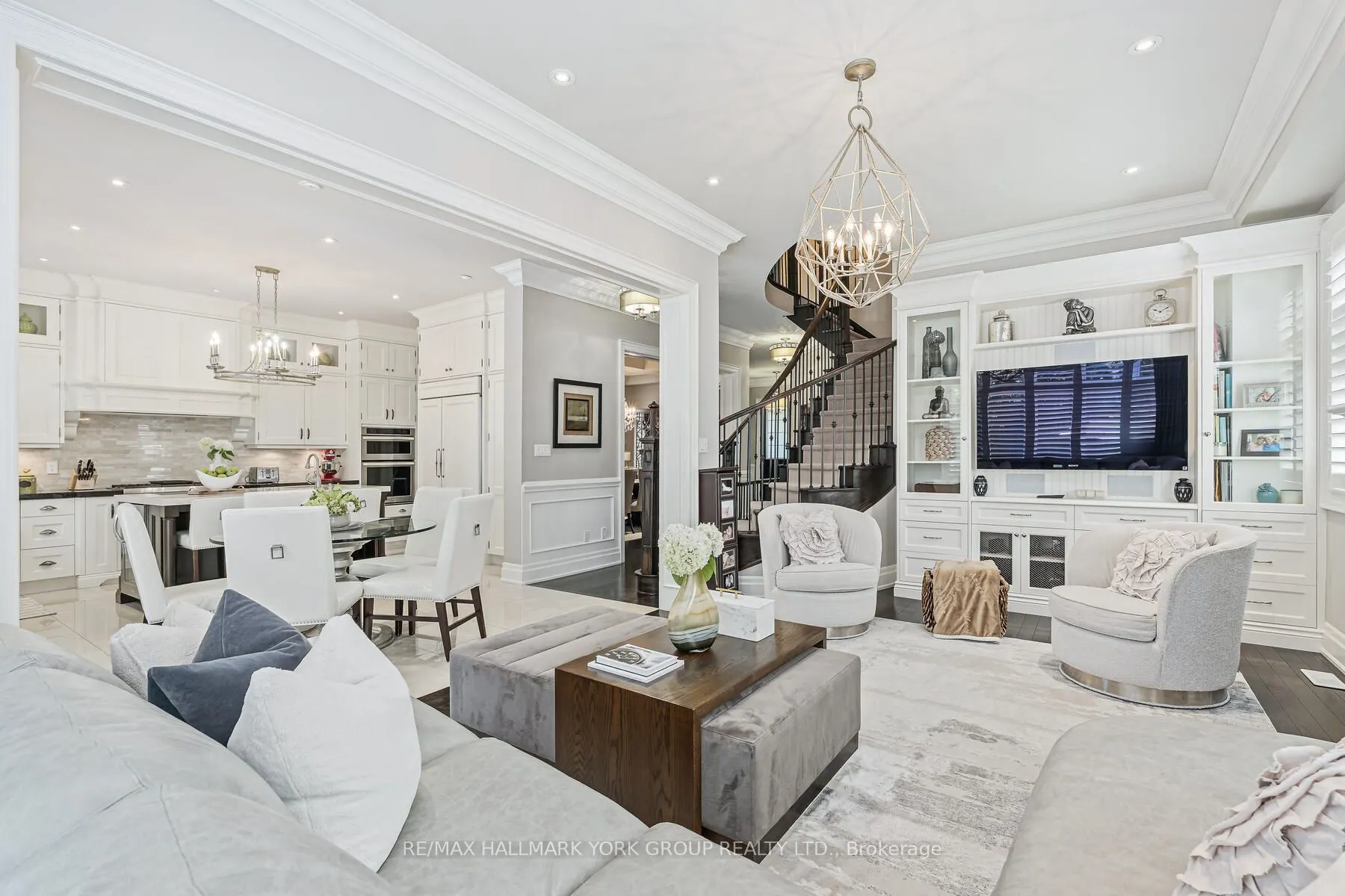 111 Robert Berry Crescent