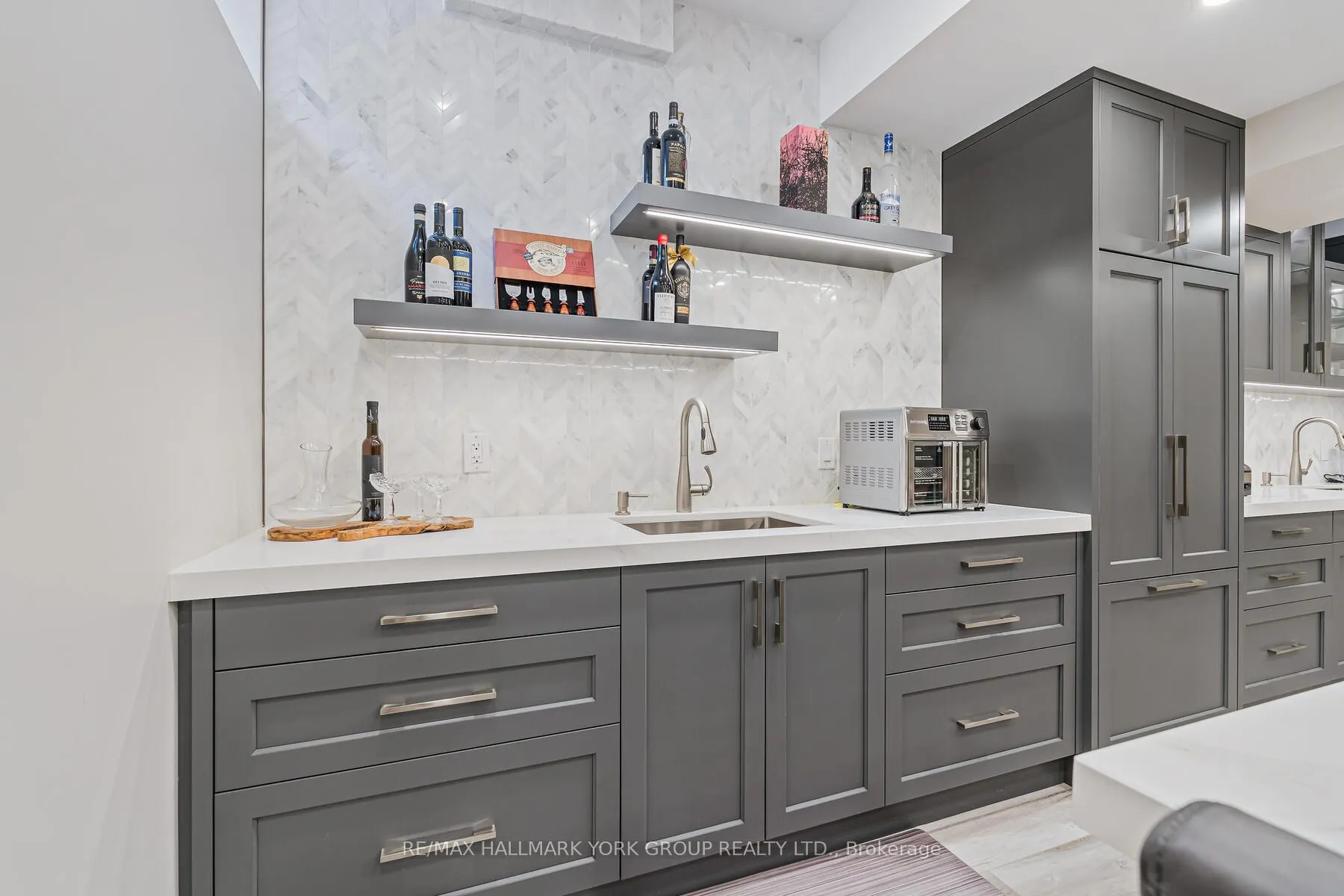 111 Robert Berry Crescent