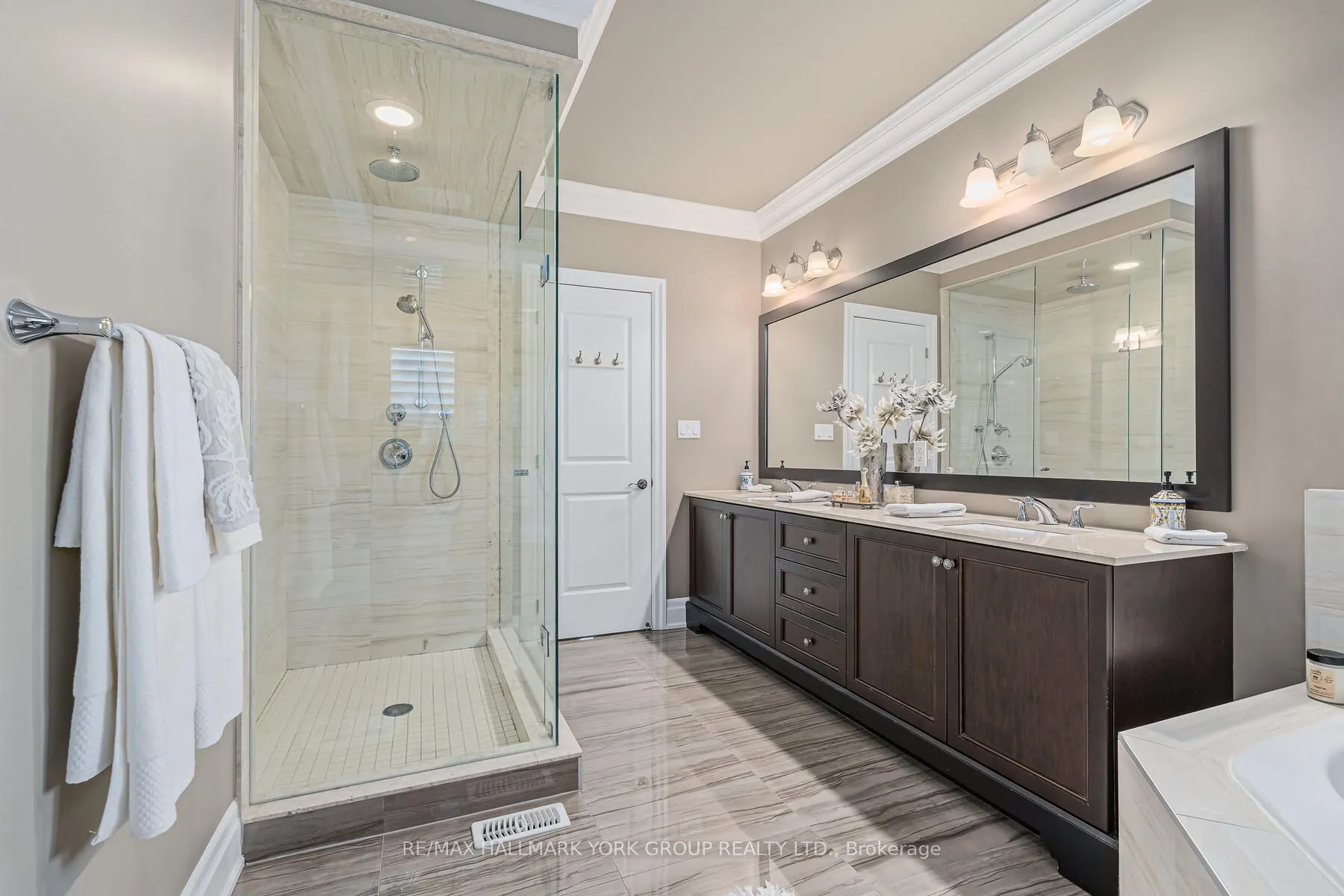 111 Robert Berry Crescent