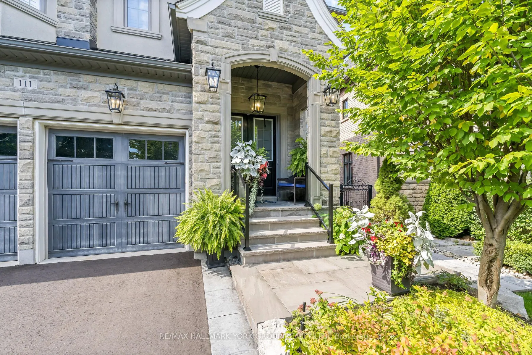 111 Robert Berry Crescent