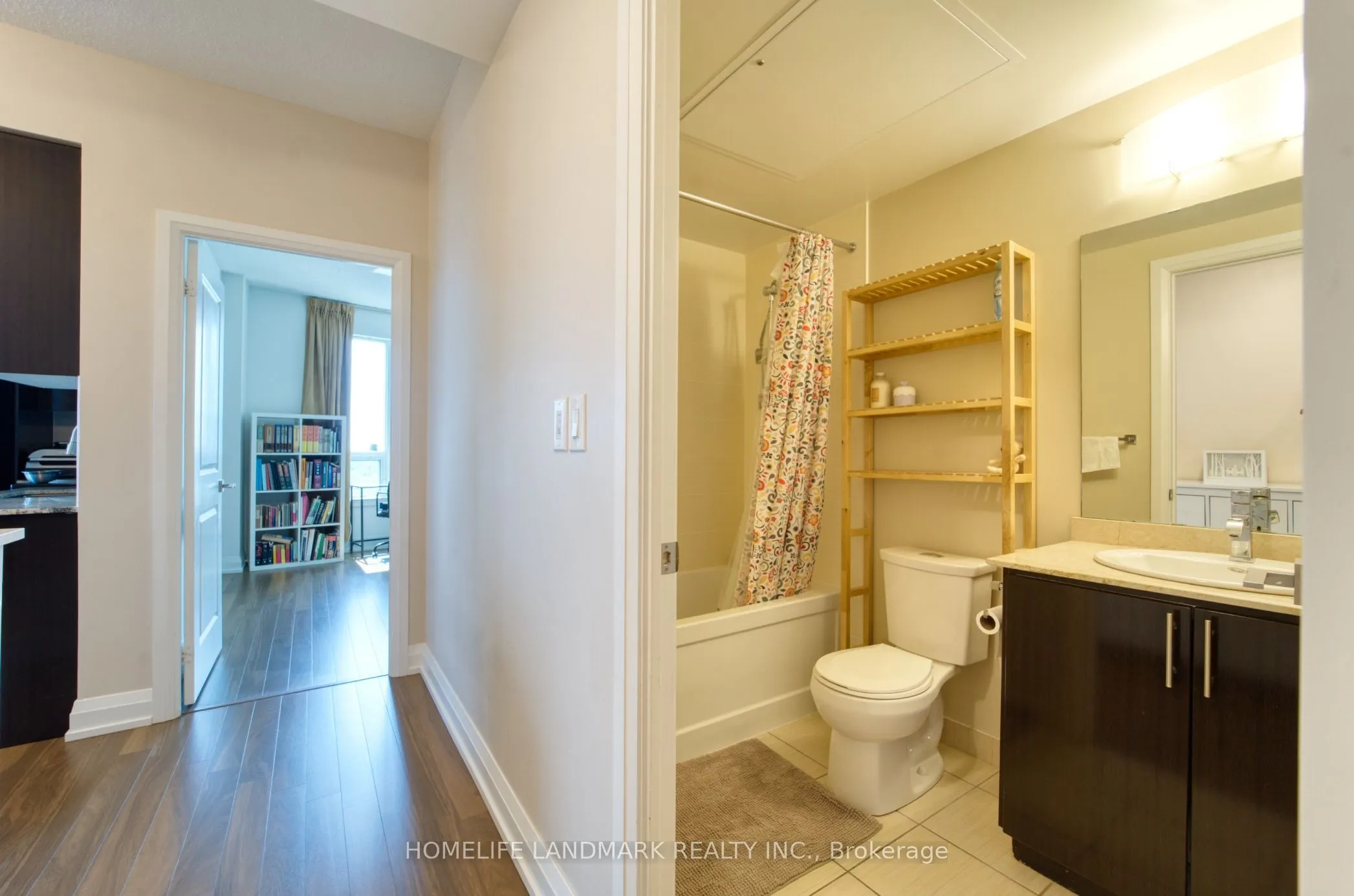 7171 Yonge Street, #1201