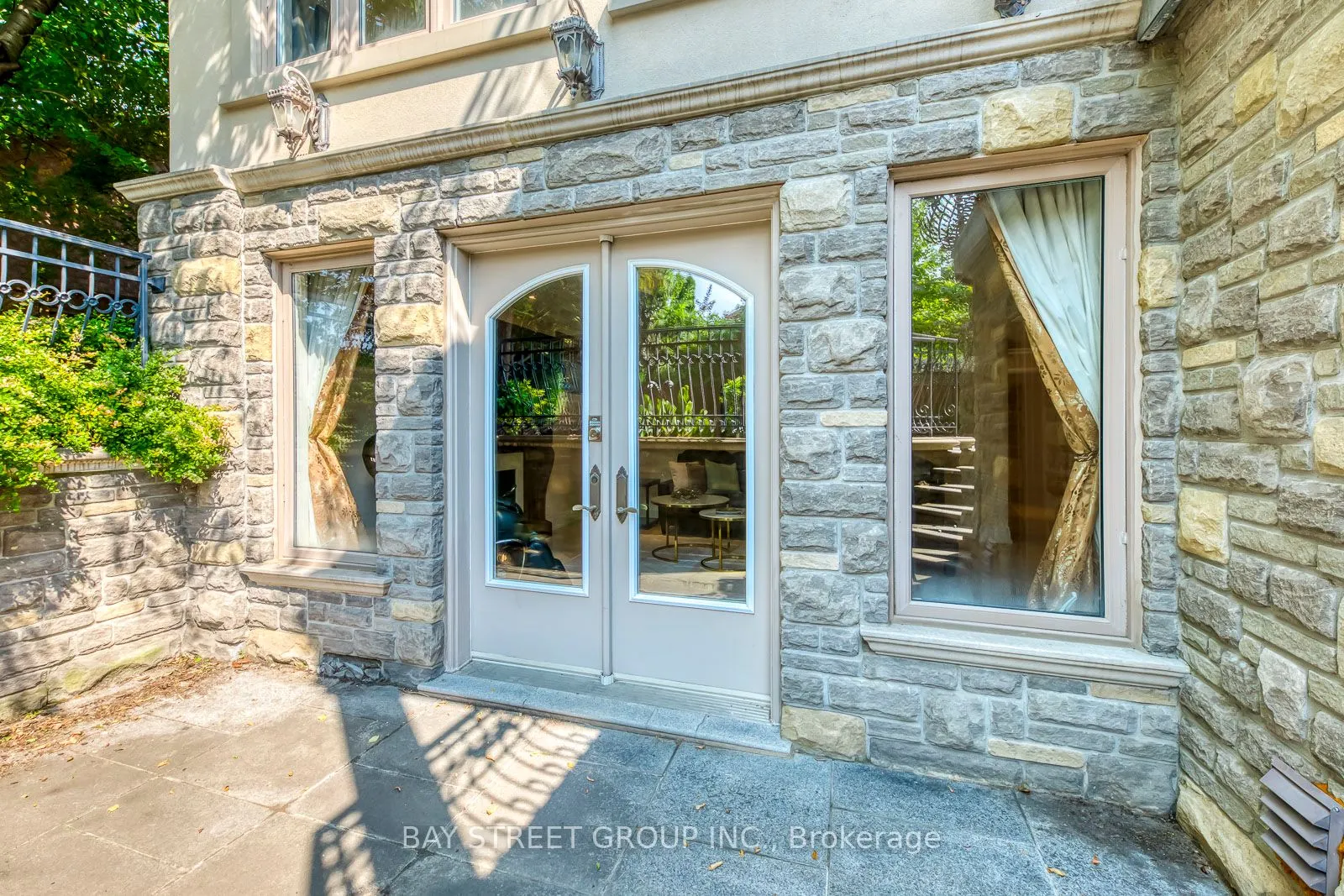 56 Winchester Lane