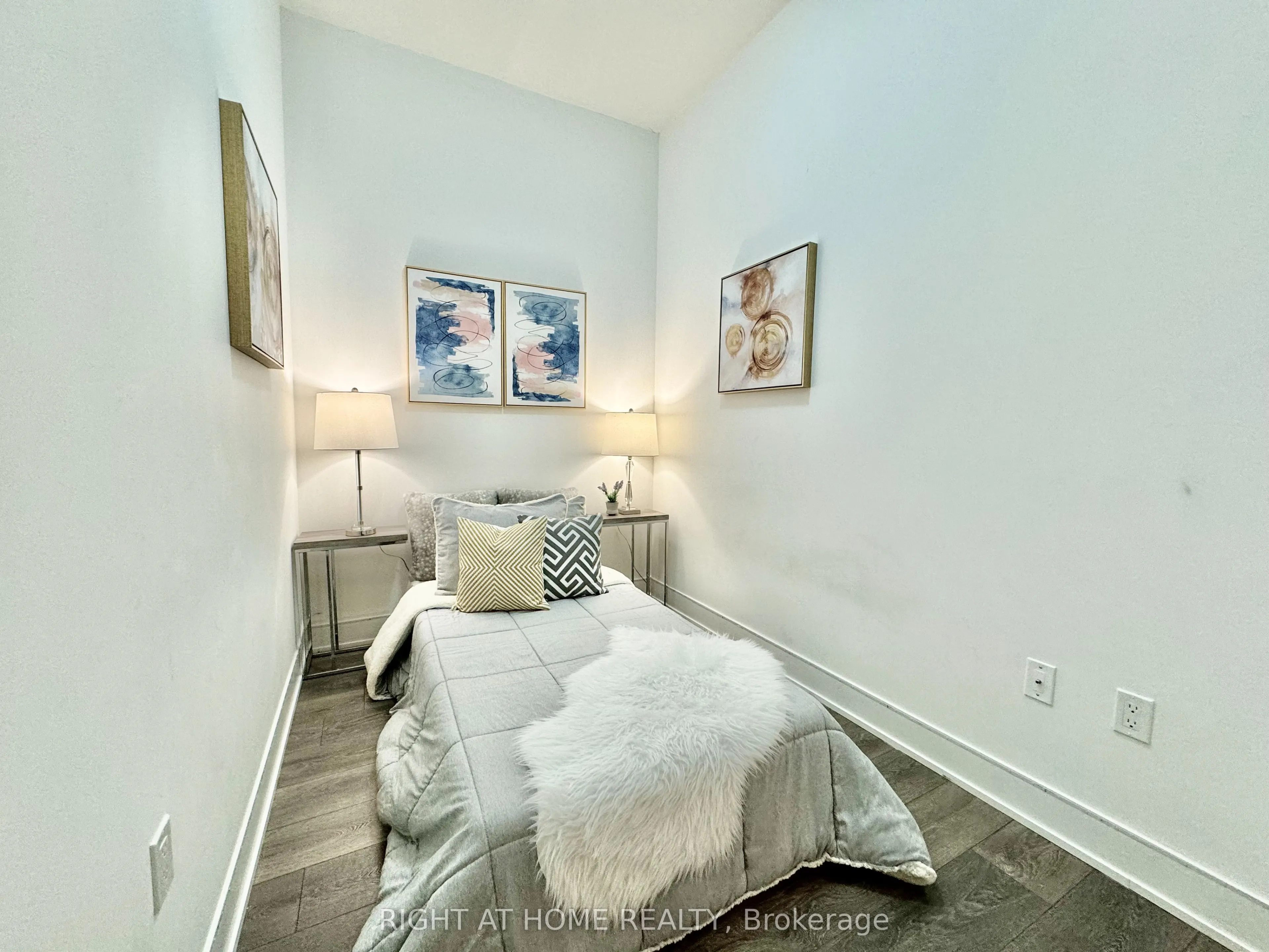 2908 Highway 7 Road E, #3709