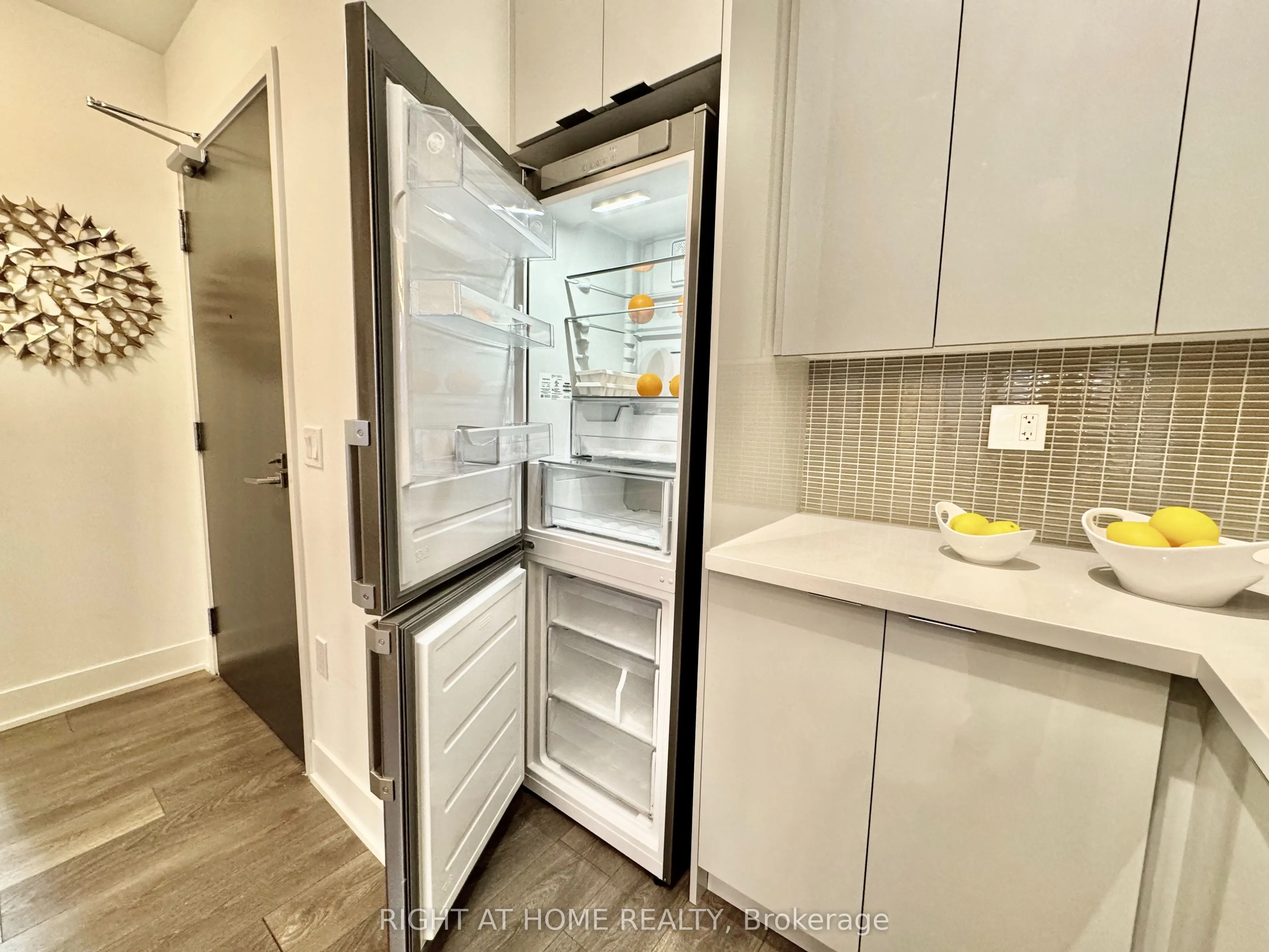 2908 Highway 7 Road E, #3709