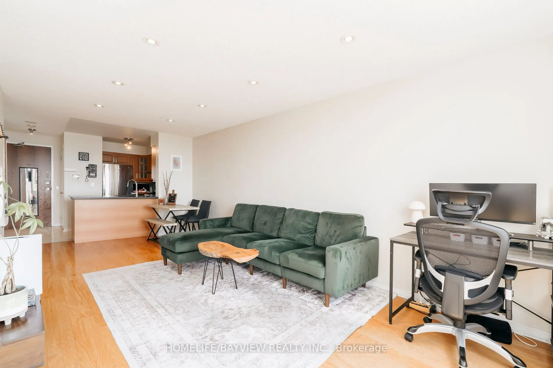 23 Oneida Crescent, #Ph05