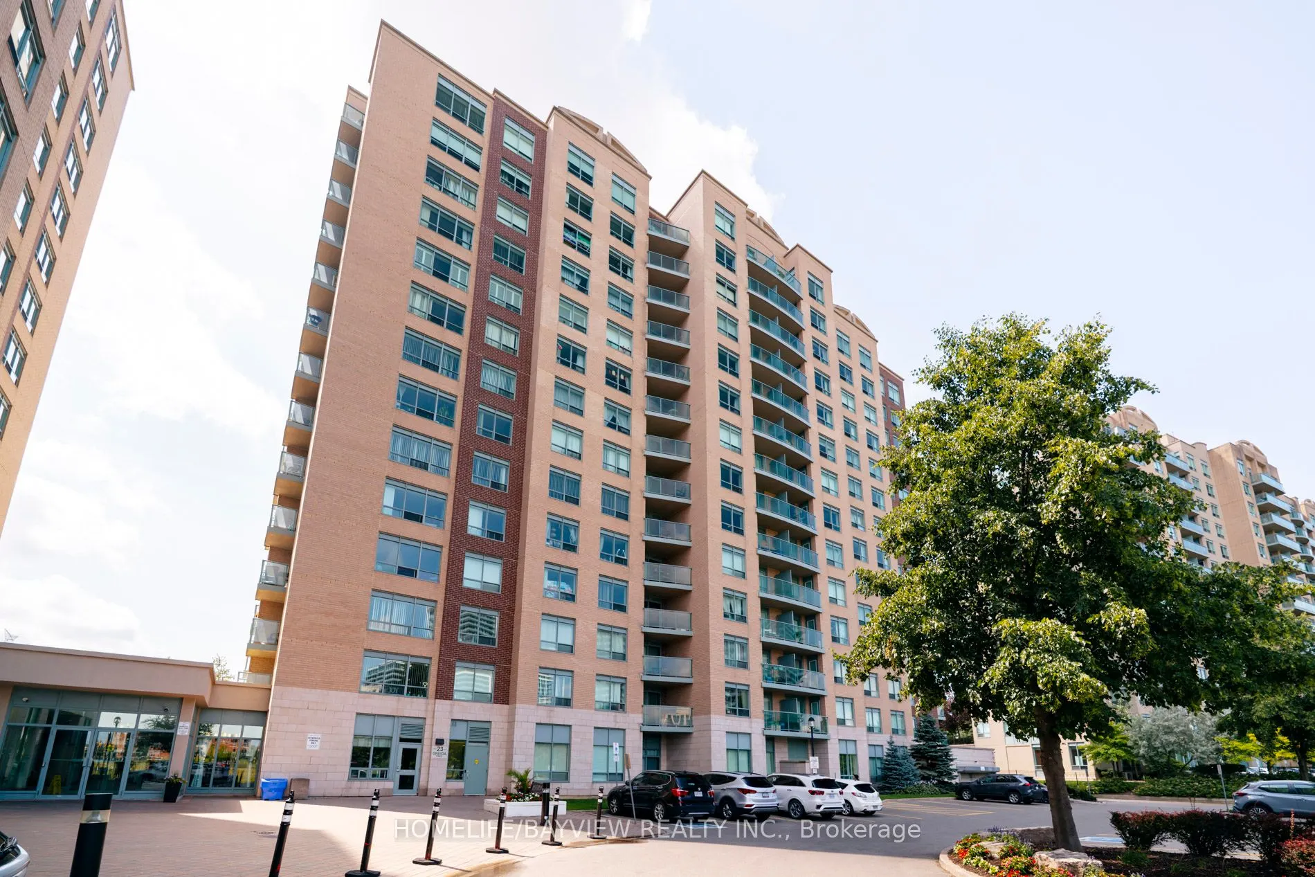 23 Oneida Crescent, #Ph05