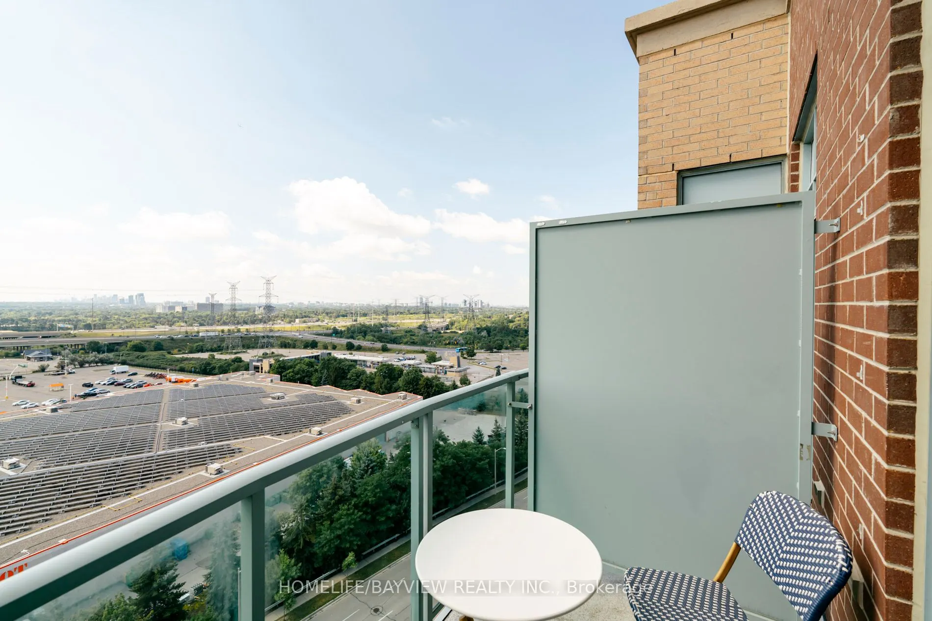 23 Oneida Crescent, #Ph05