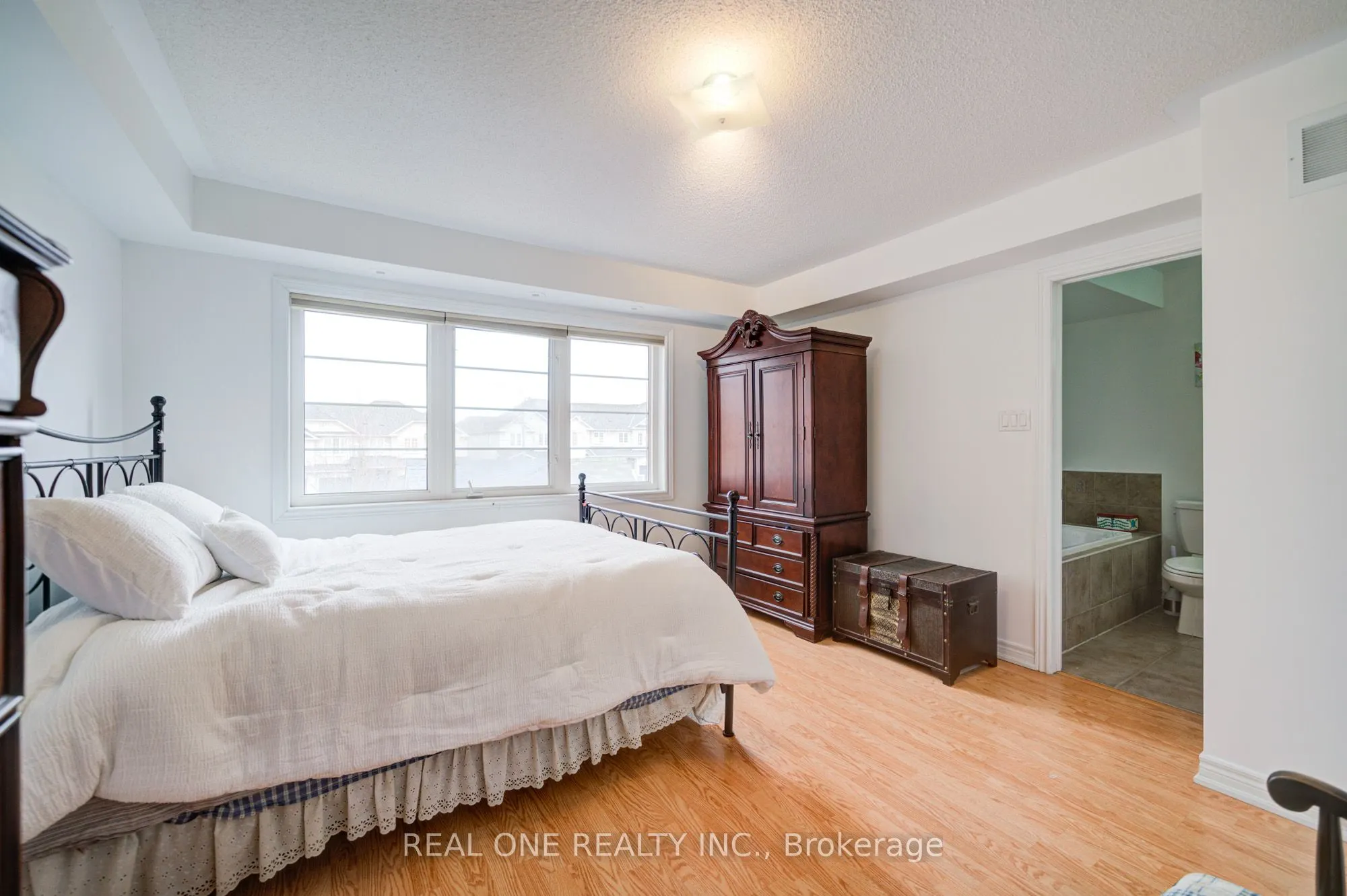 87 Zokol Drive