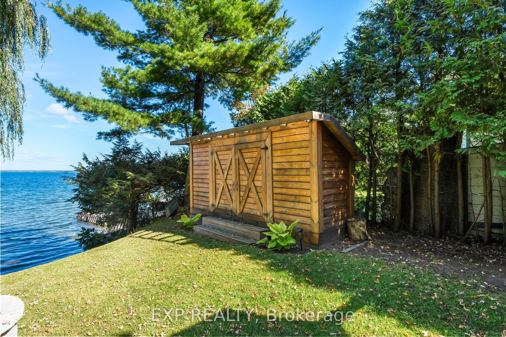 21 Pinery Lane