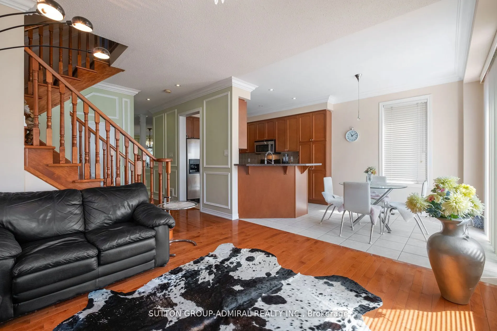 11 Thistle Avenue