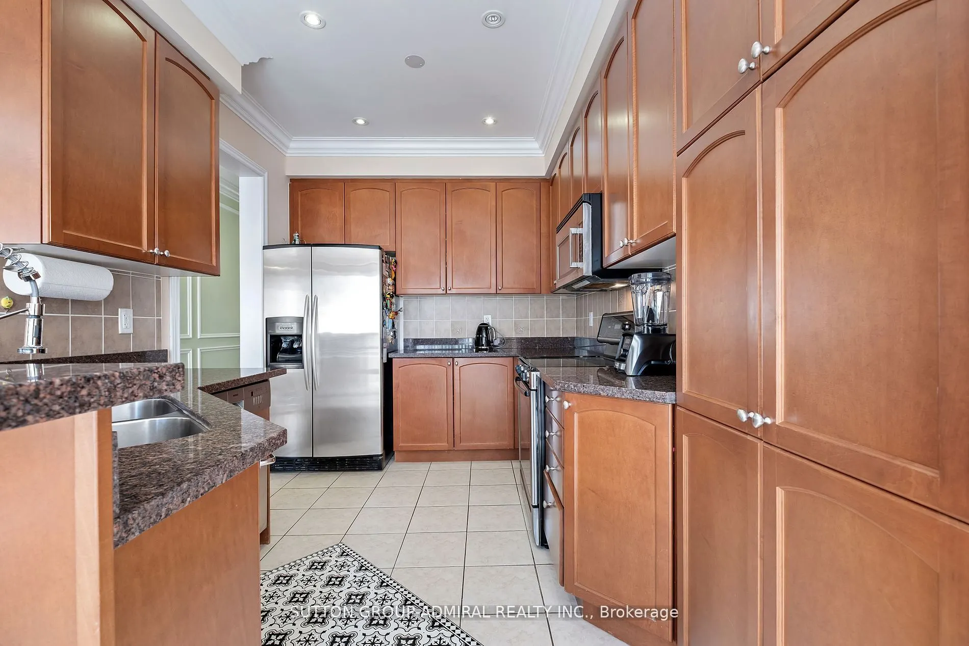 11 Thistle Avenue