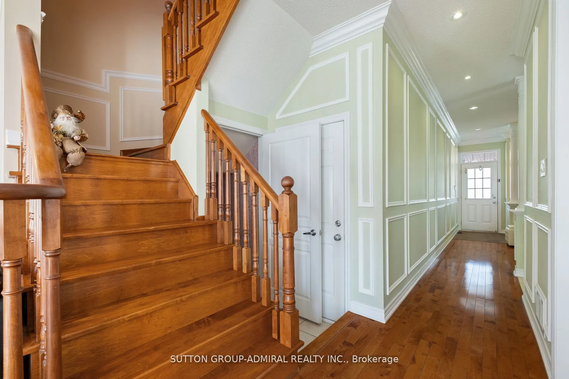 11 Thistle Avenue