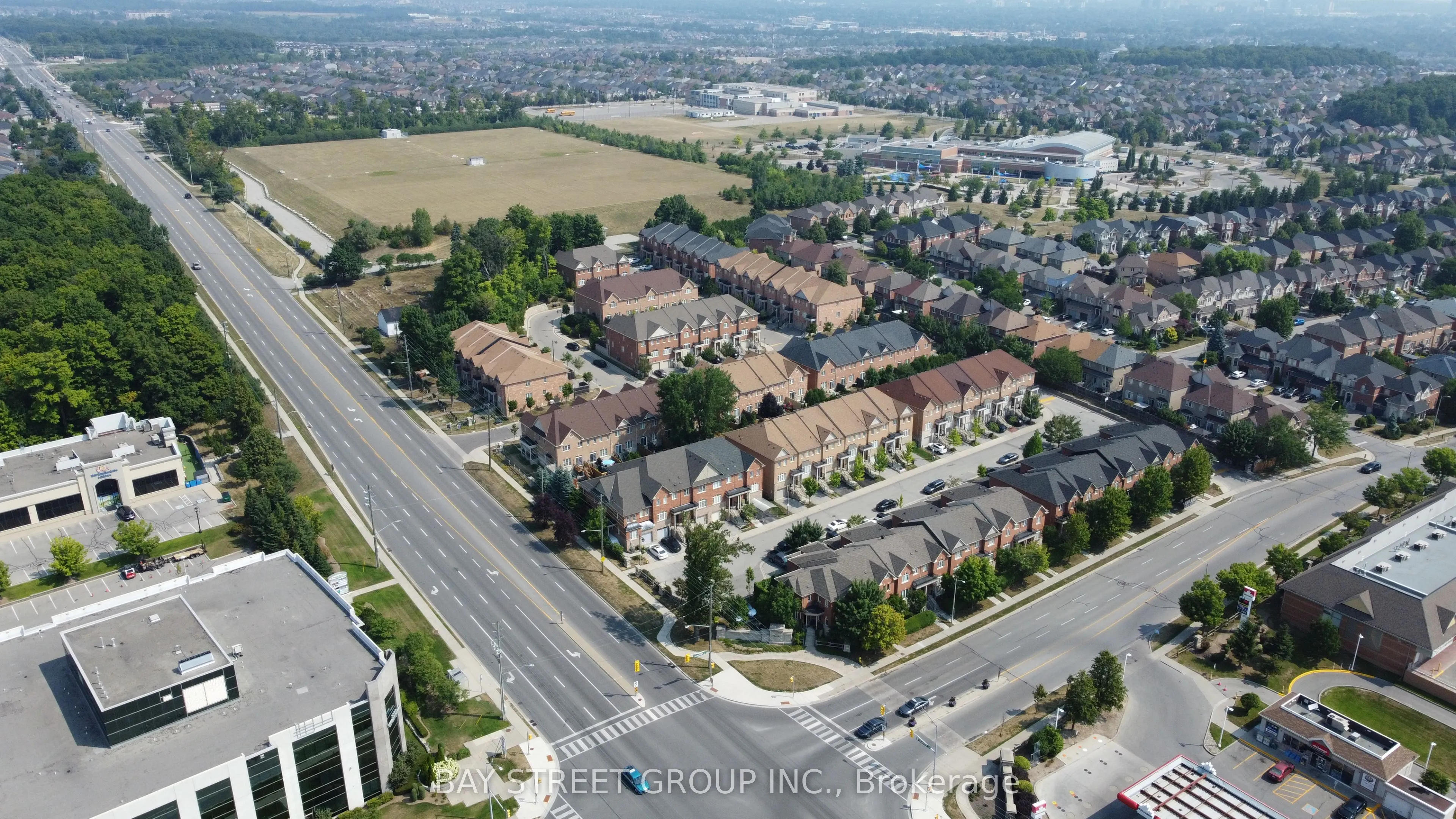 700 Summeridge Drive, #3