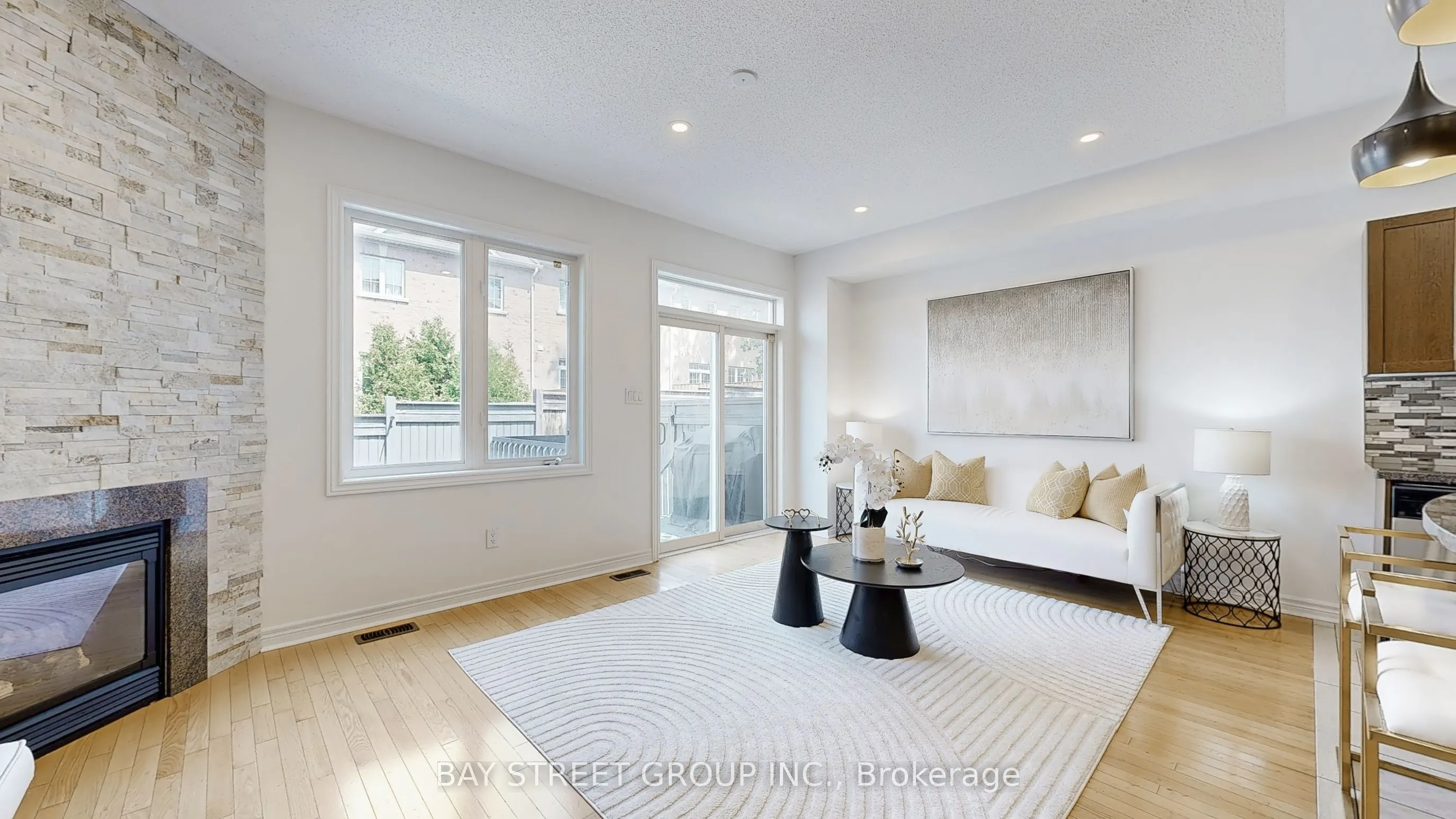 700 Summeridge Drive, #3