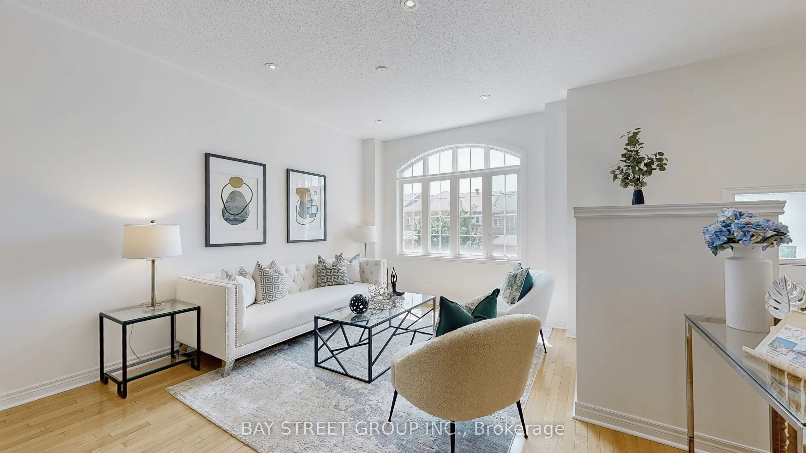 700 Summeridge Drive, #3