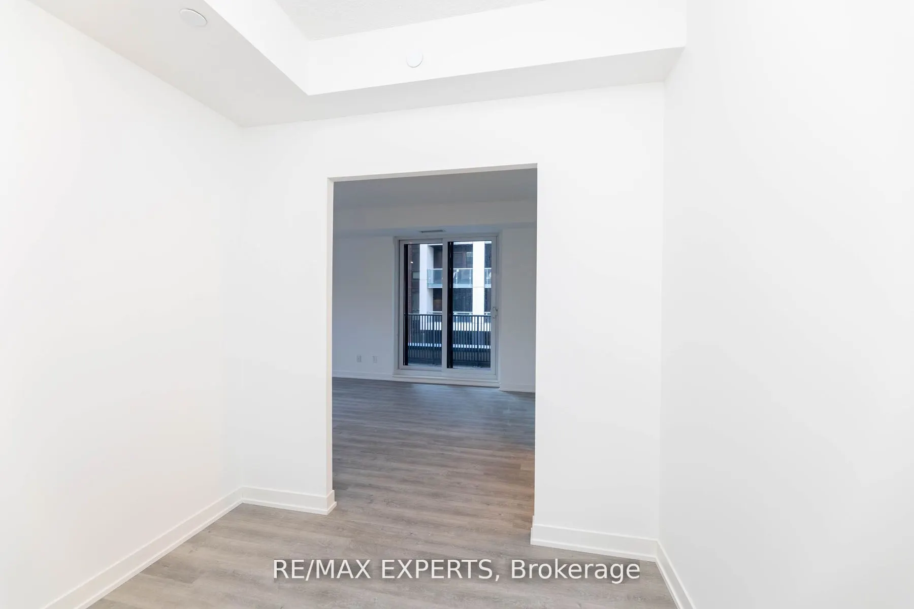 38 Simcoe Promenade Circle, #608C