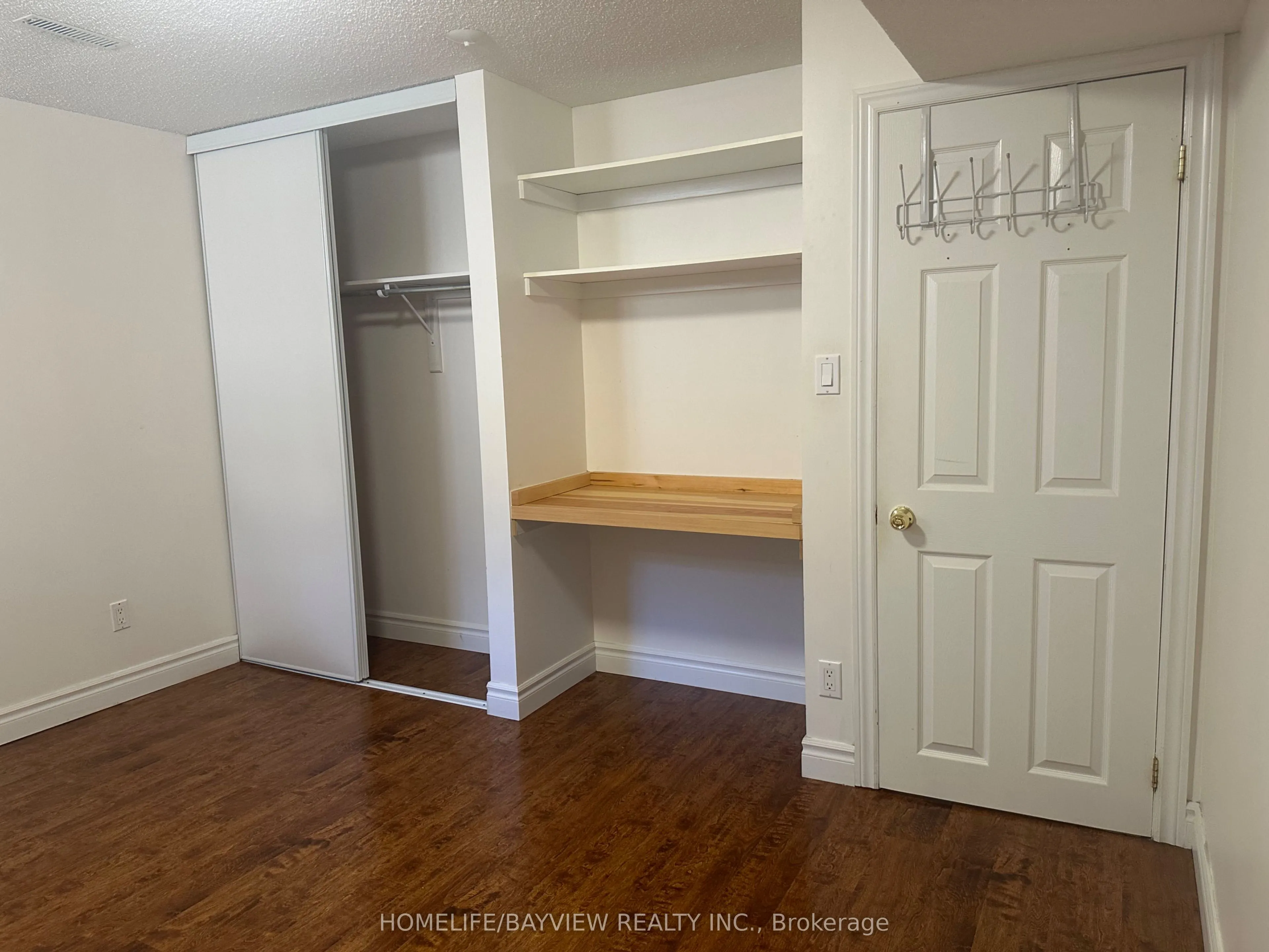 35 Green Ash Crescent, ##2