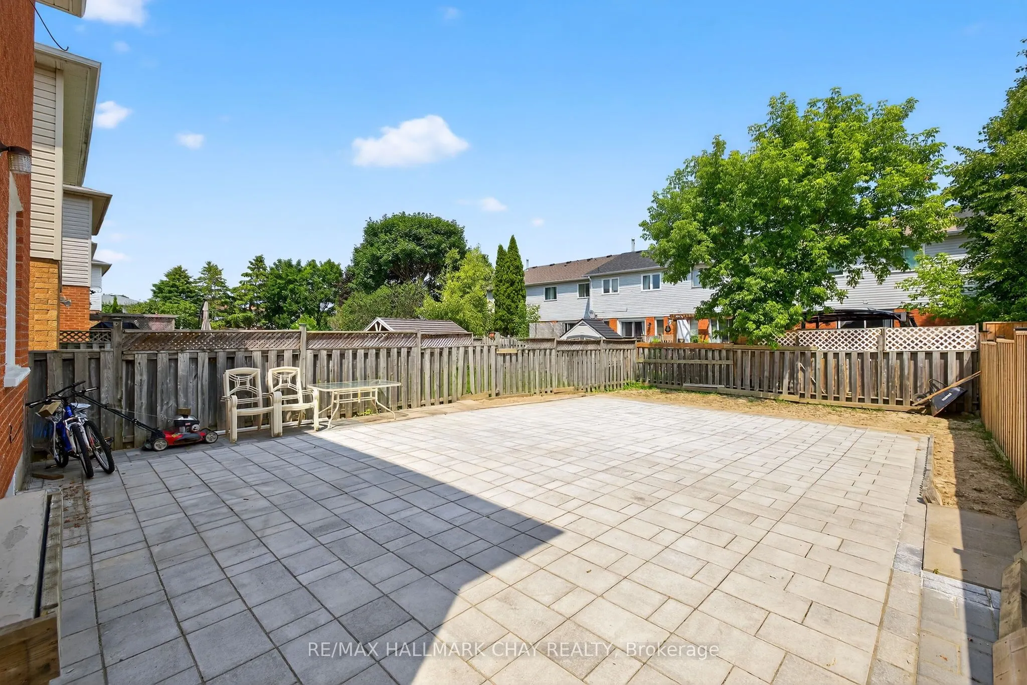 49 Mcknight Crescent