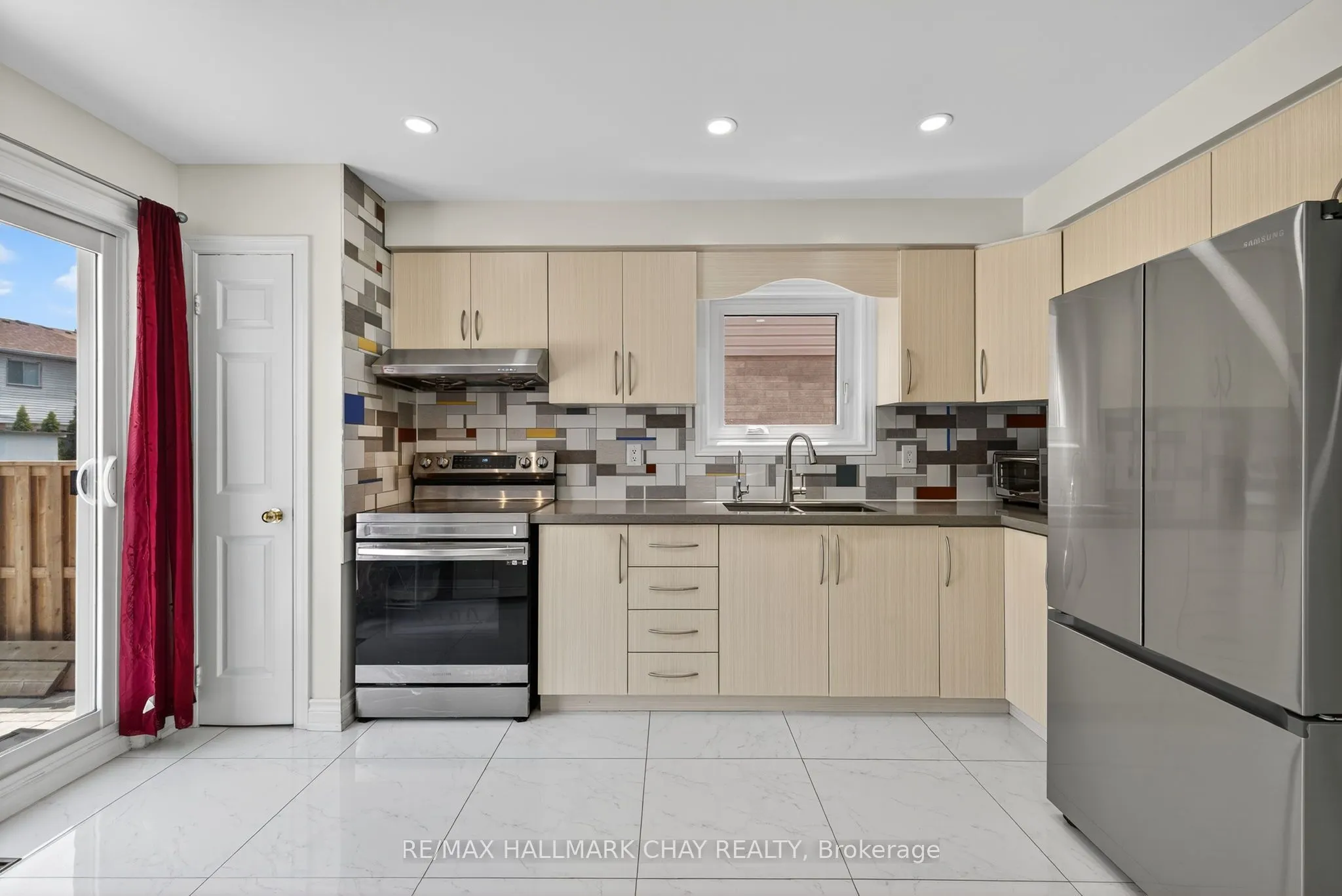49 Mcknight Crescent