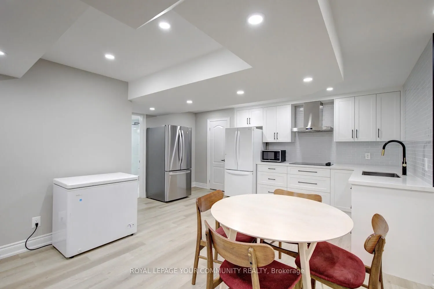 2 Aegis Drive
