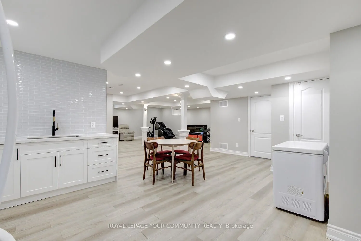 2 Aegis Drive