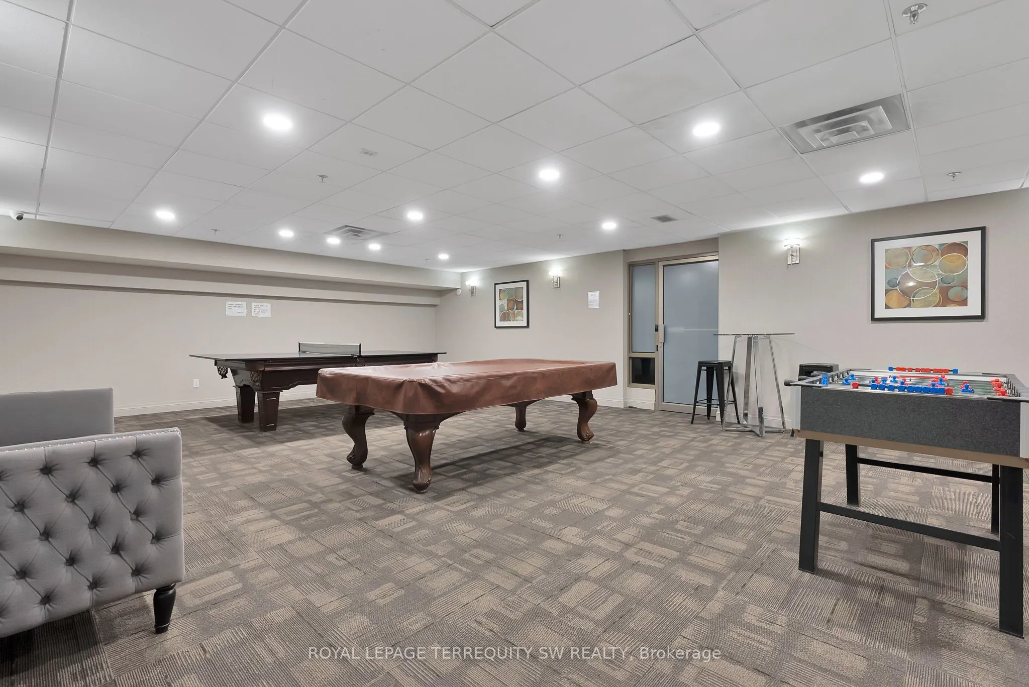 309 Major Mackenzie Drive E, #113