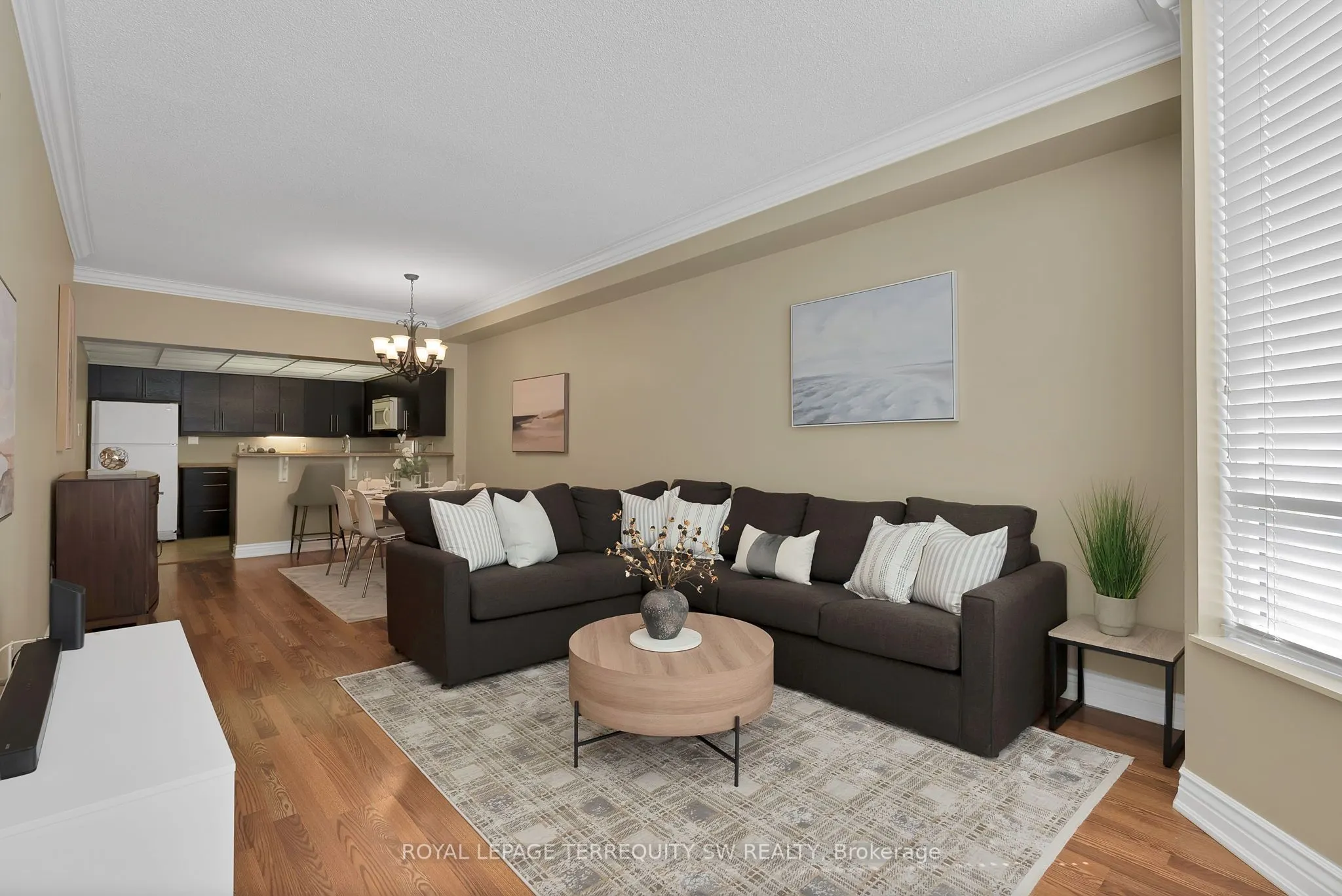 309 Major Mackenzie Drive E, #113