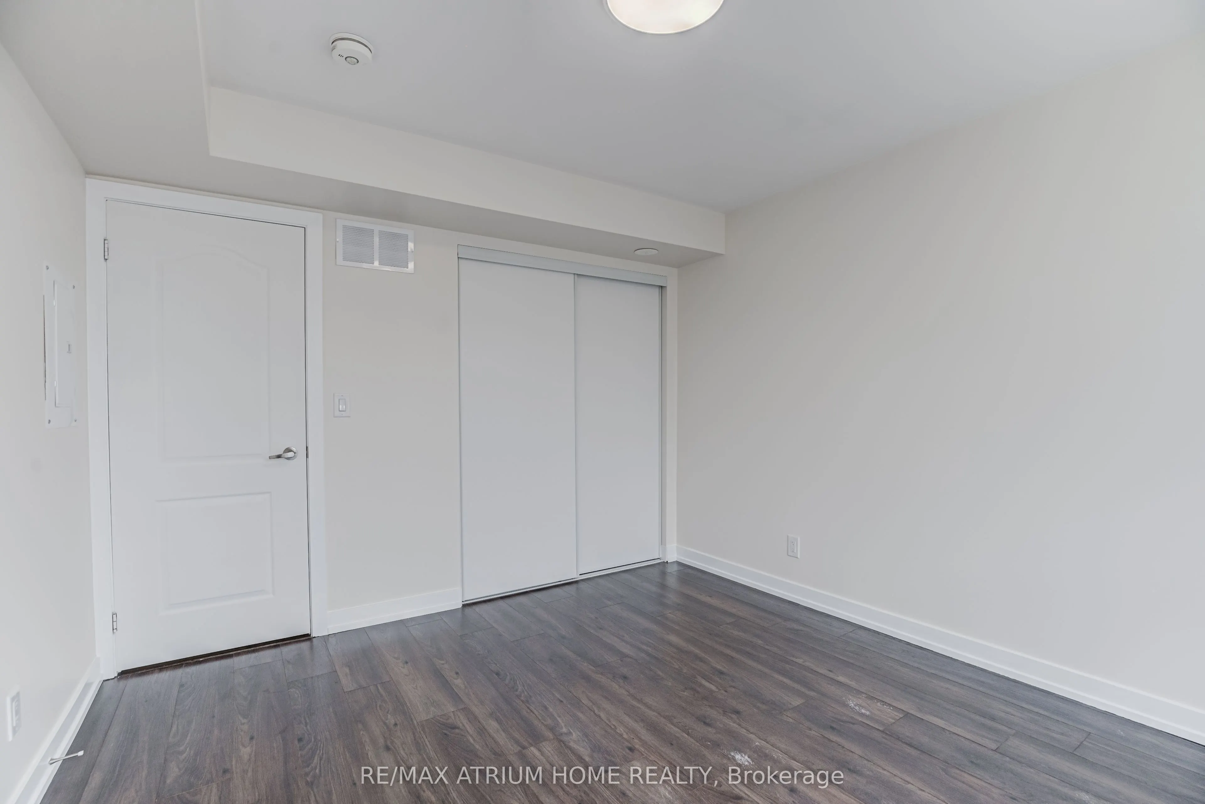 10 Dunsheath Way, #220