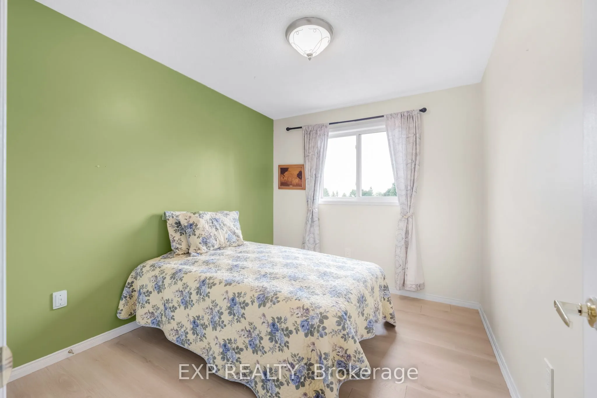 69 Clearmeadow Boulevard