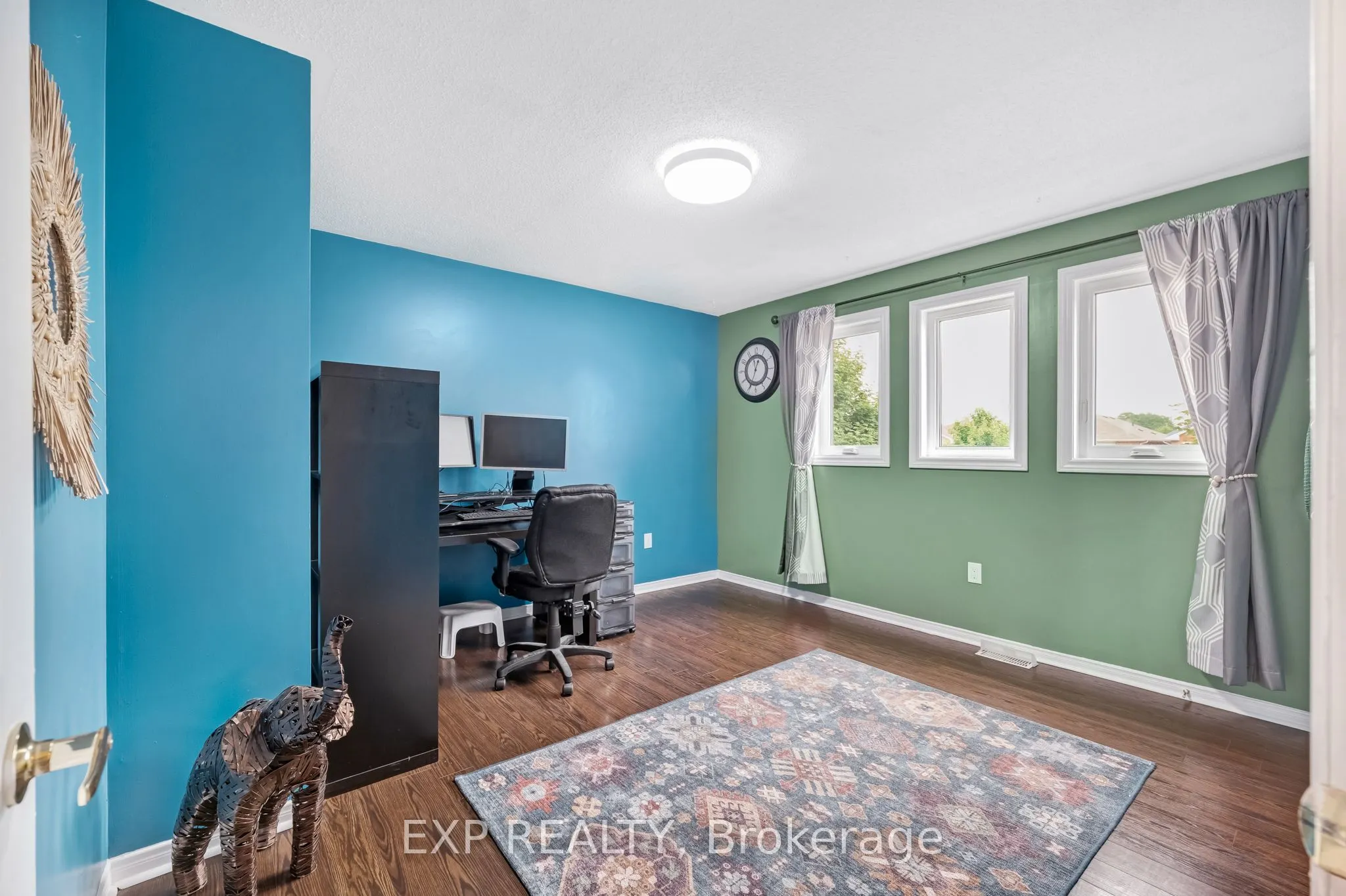 69 Clearmeadow Boulevard