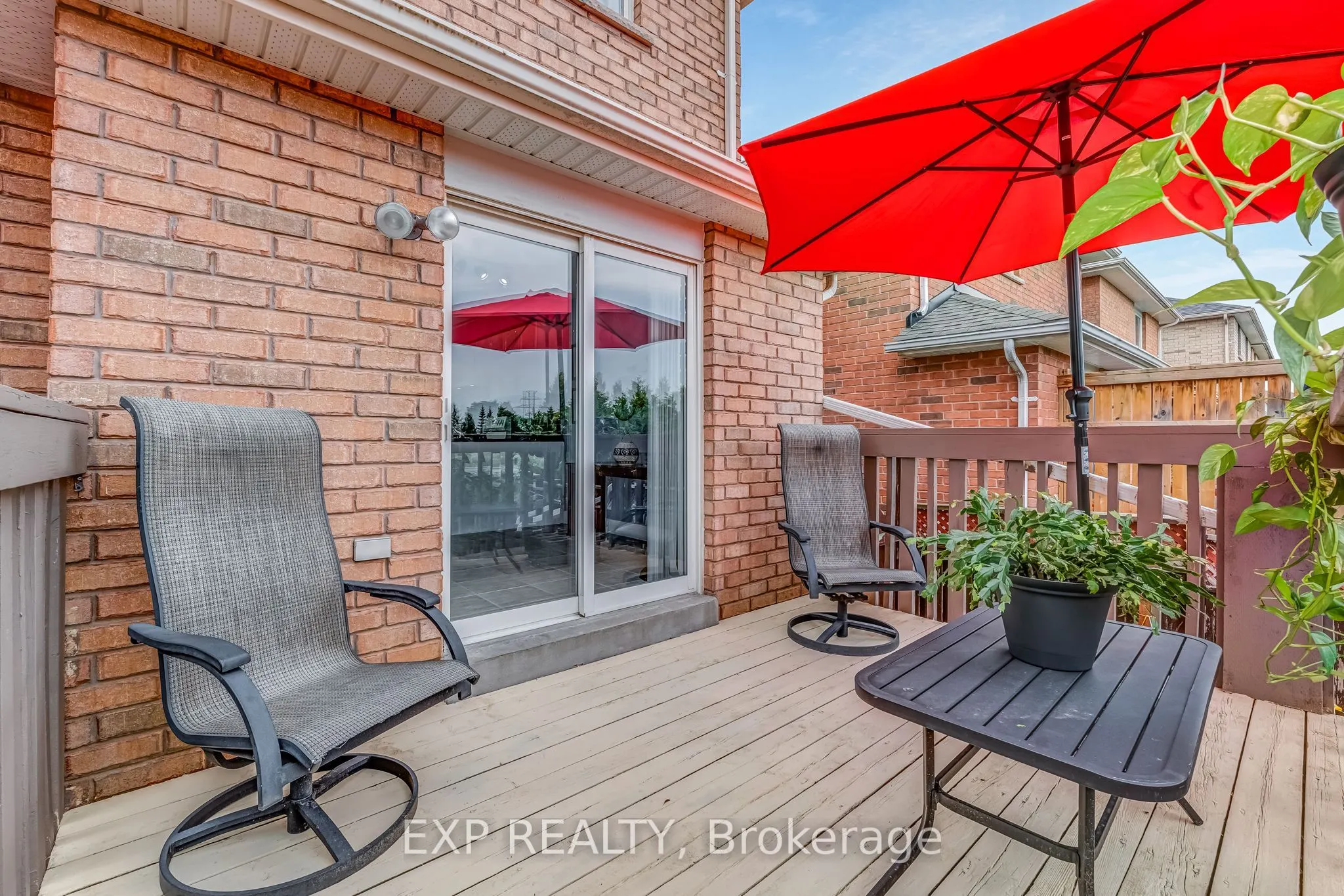 69 Clearmeadow Boulevard