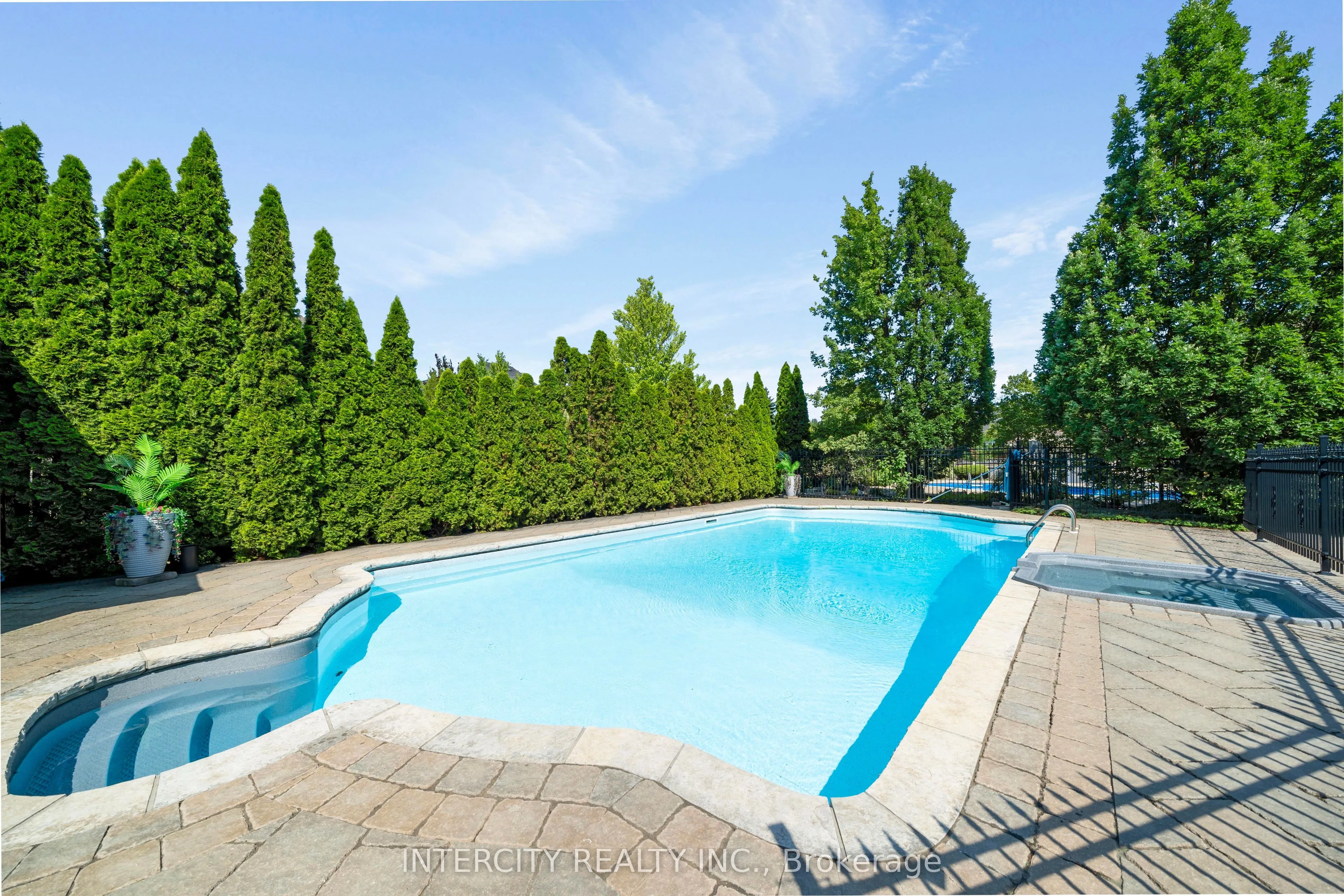 118 Park Ridge Drive